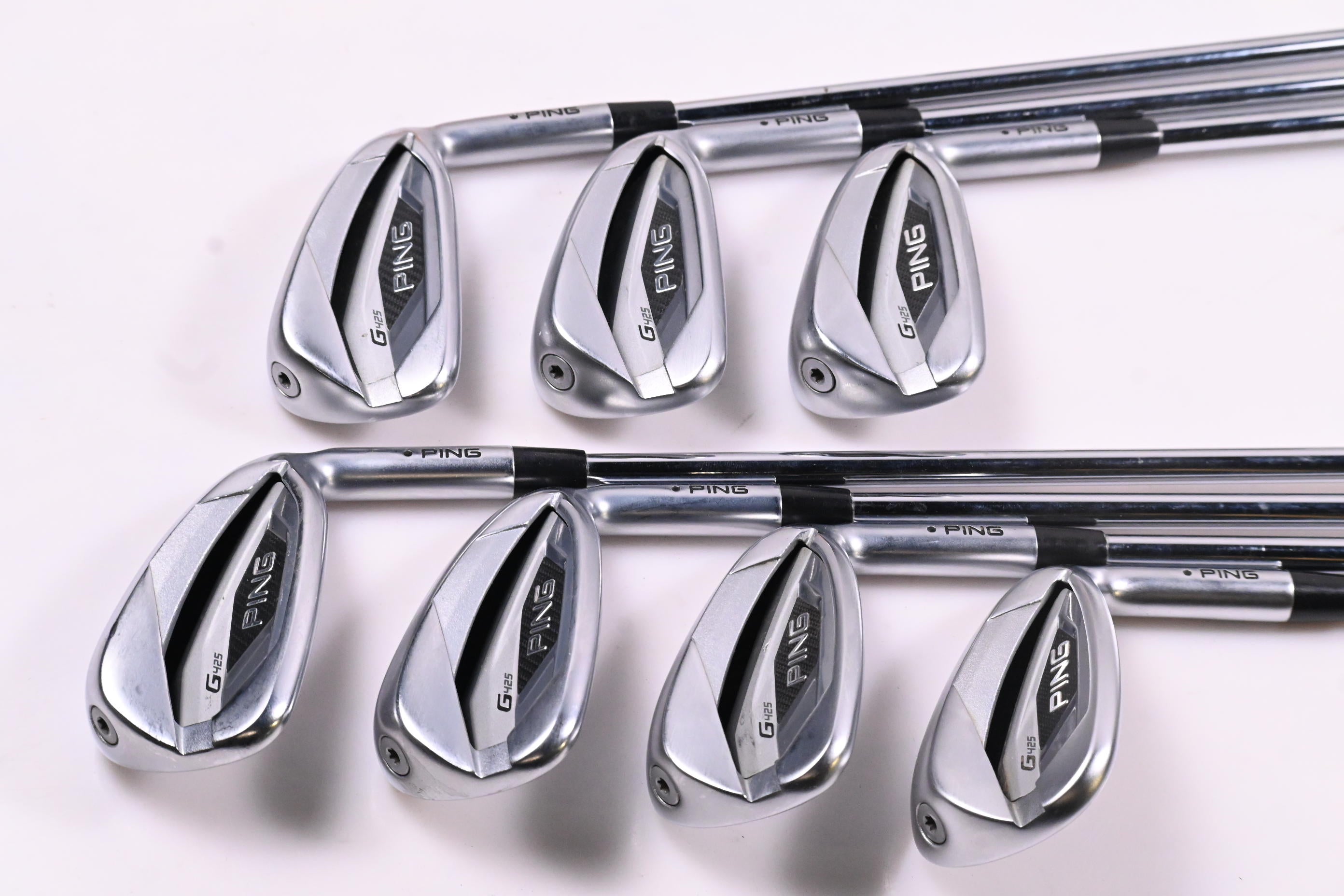 Ping G425 Irons / 5-PW+SW / Black Dot / Regular Flex Ping AWT 2.0 Shafts