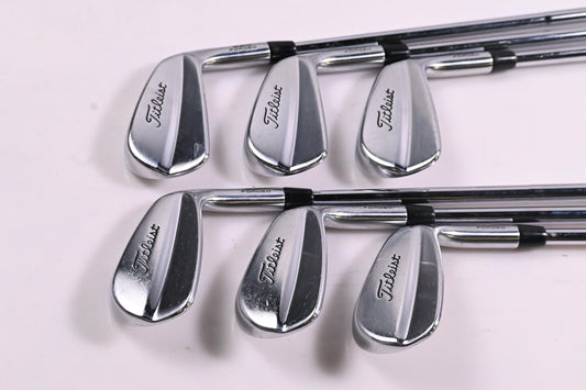 Titleist MB 620 Irons / 5-PW / X-Flex Steel Shafts