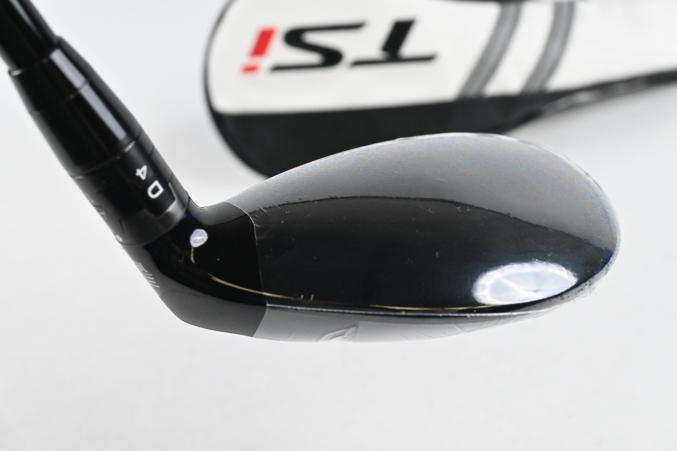 Titleist TSi2 #3 Hybrid / 19 Degree / Stiff Flex Hzrdus Smoke RDX Black 80