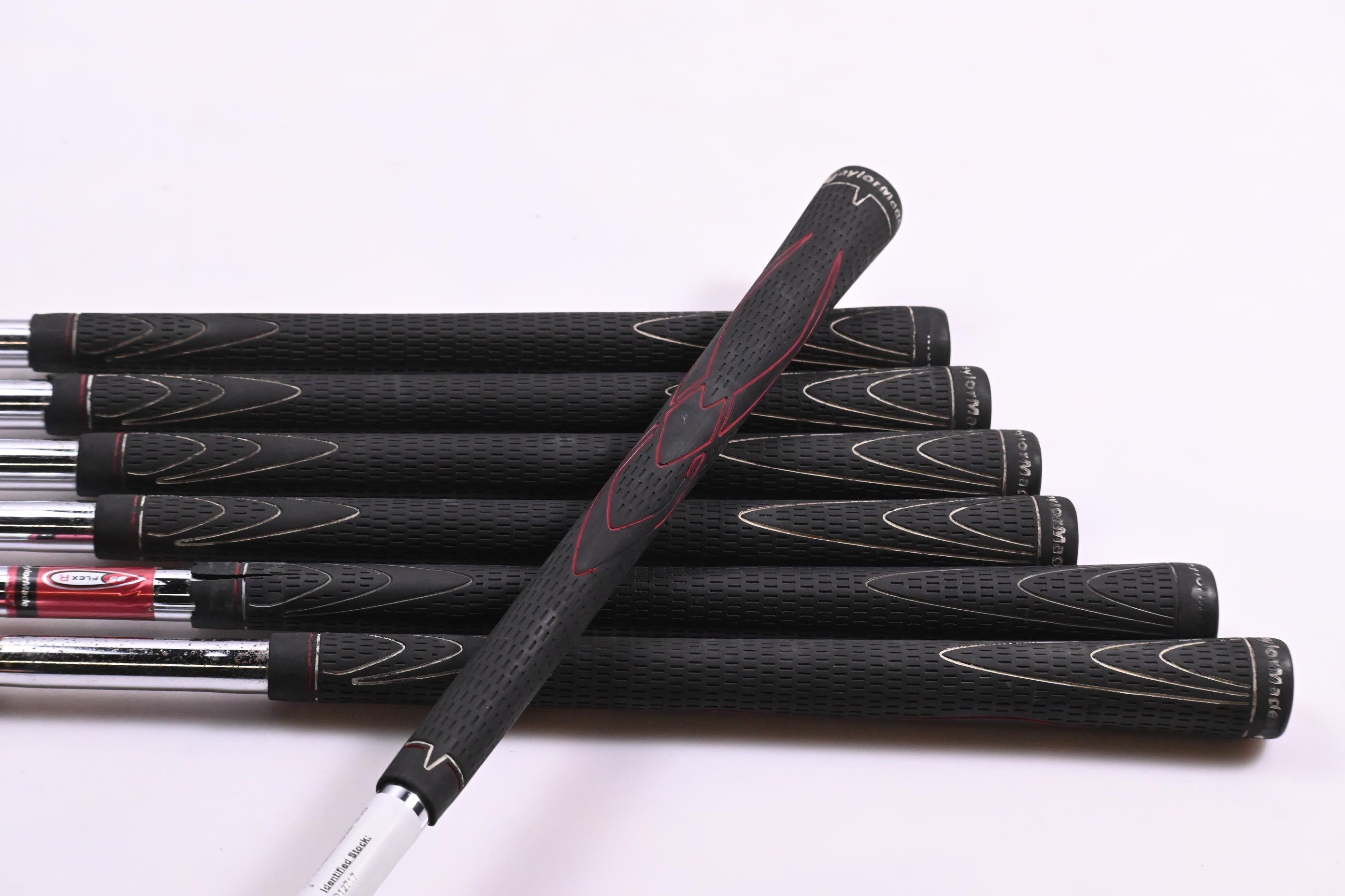 Taylormade Burner 2.0 Irons / 4-PW / Regular Flex Taylormade 85 Shafts