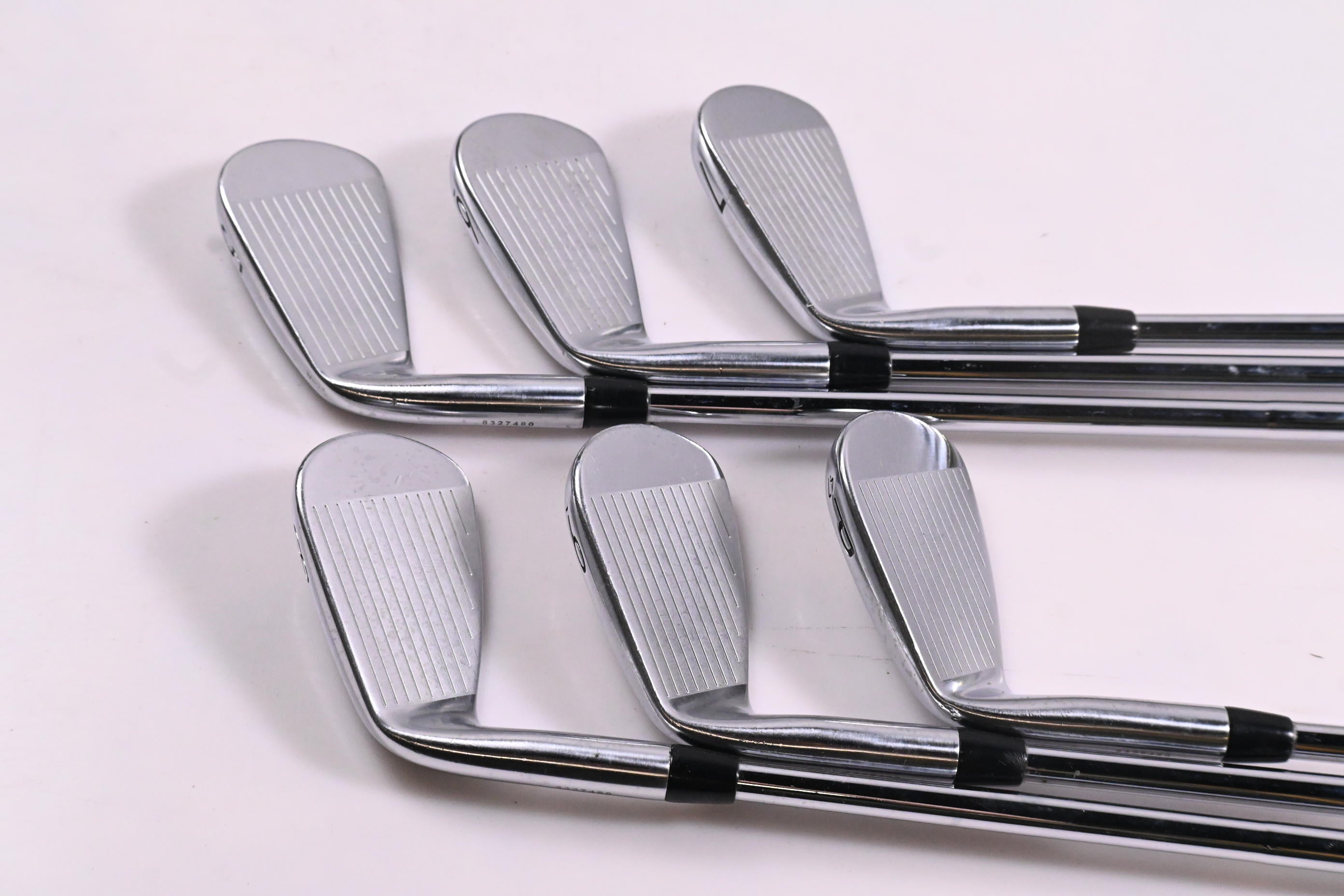 Titleist MB 620 Irons / 5-PW / X-Flex Steel Shafts