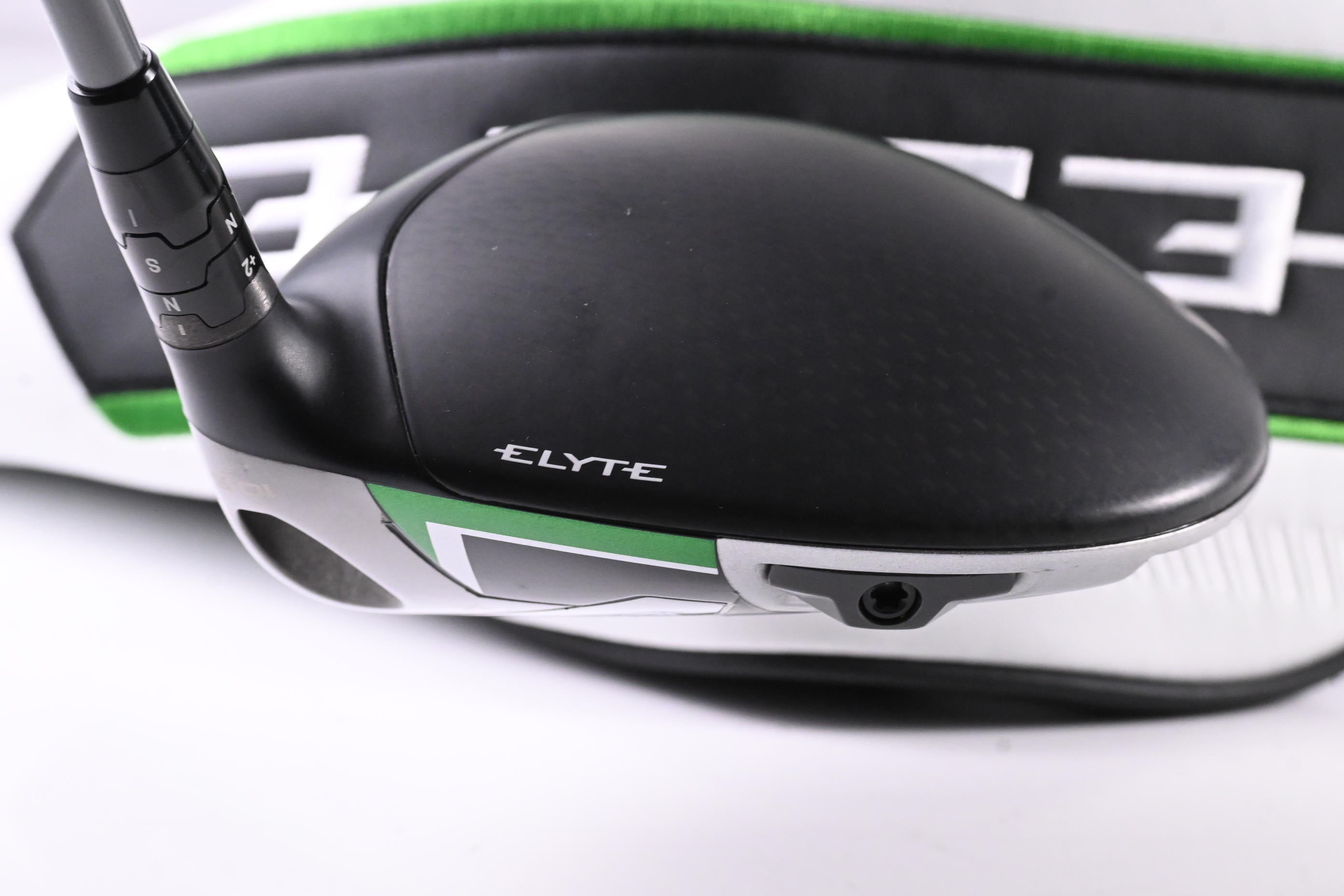 Callaway Elyte X Driver / 10.5 Degree / Regular Flex Denali Charcoal 50 Shaft