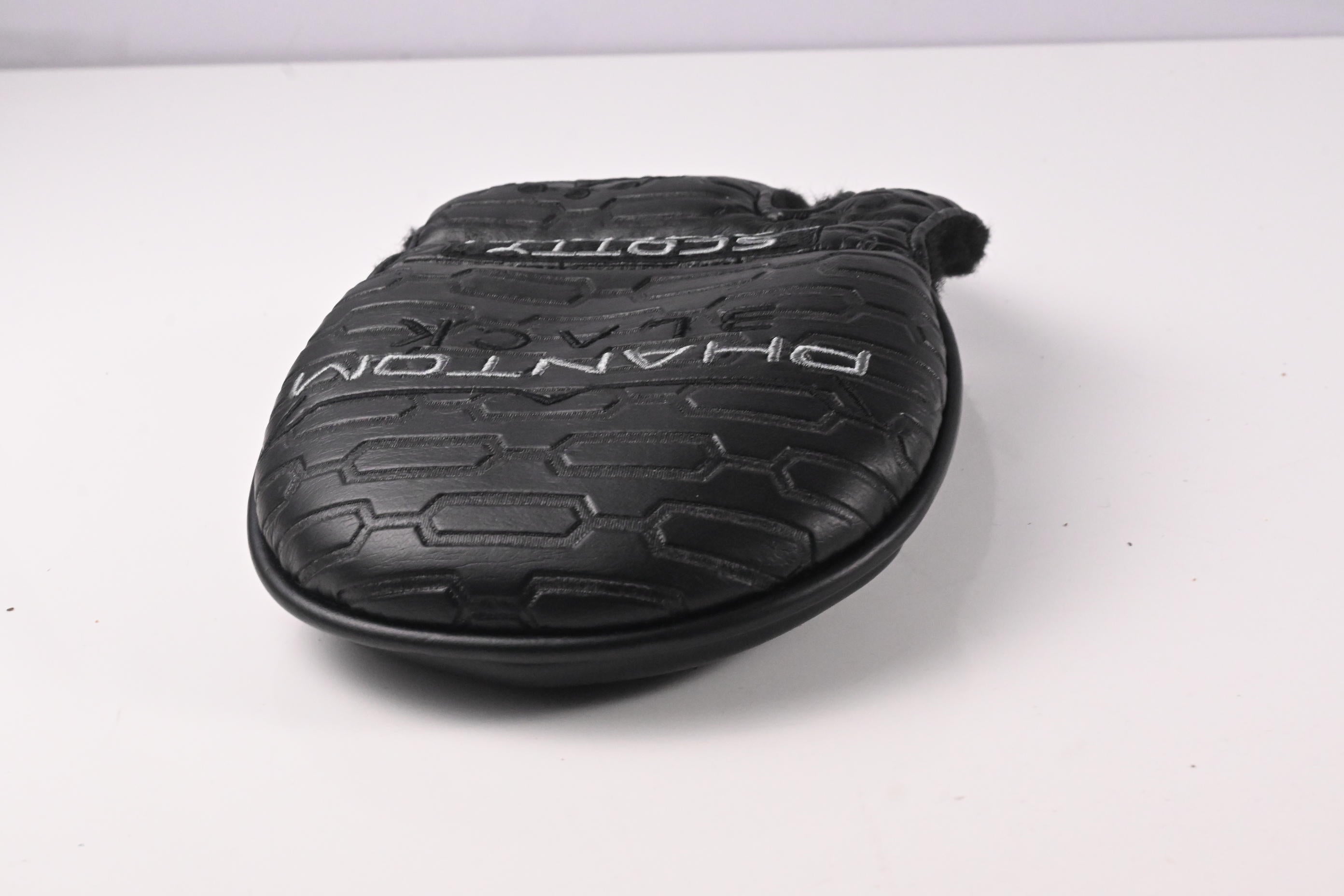 Scotty Cameron Phantom Black 9.2R Putter / 33 Inch