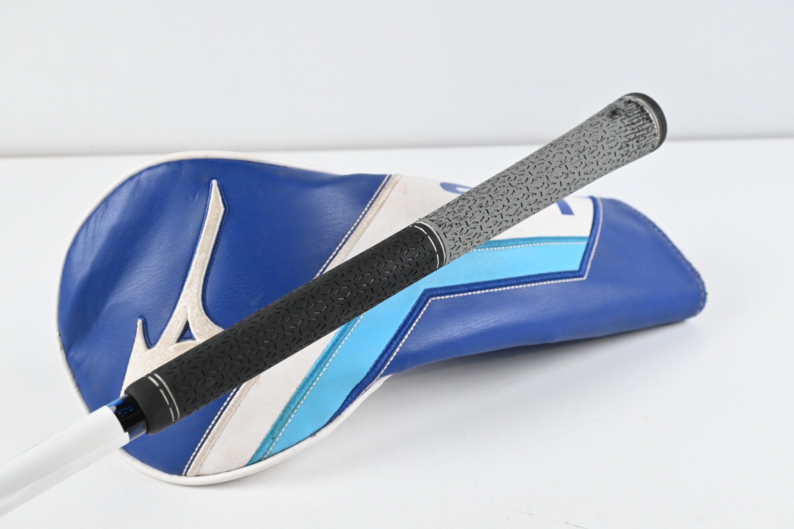 Mizuno ST-Z 230 Driver / 9.5 Degree / Stiff Flex Kai'li Blue 60 Shaft