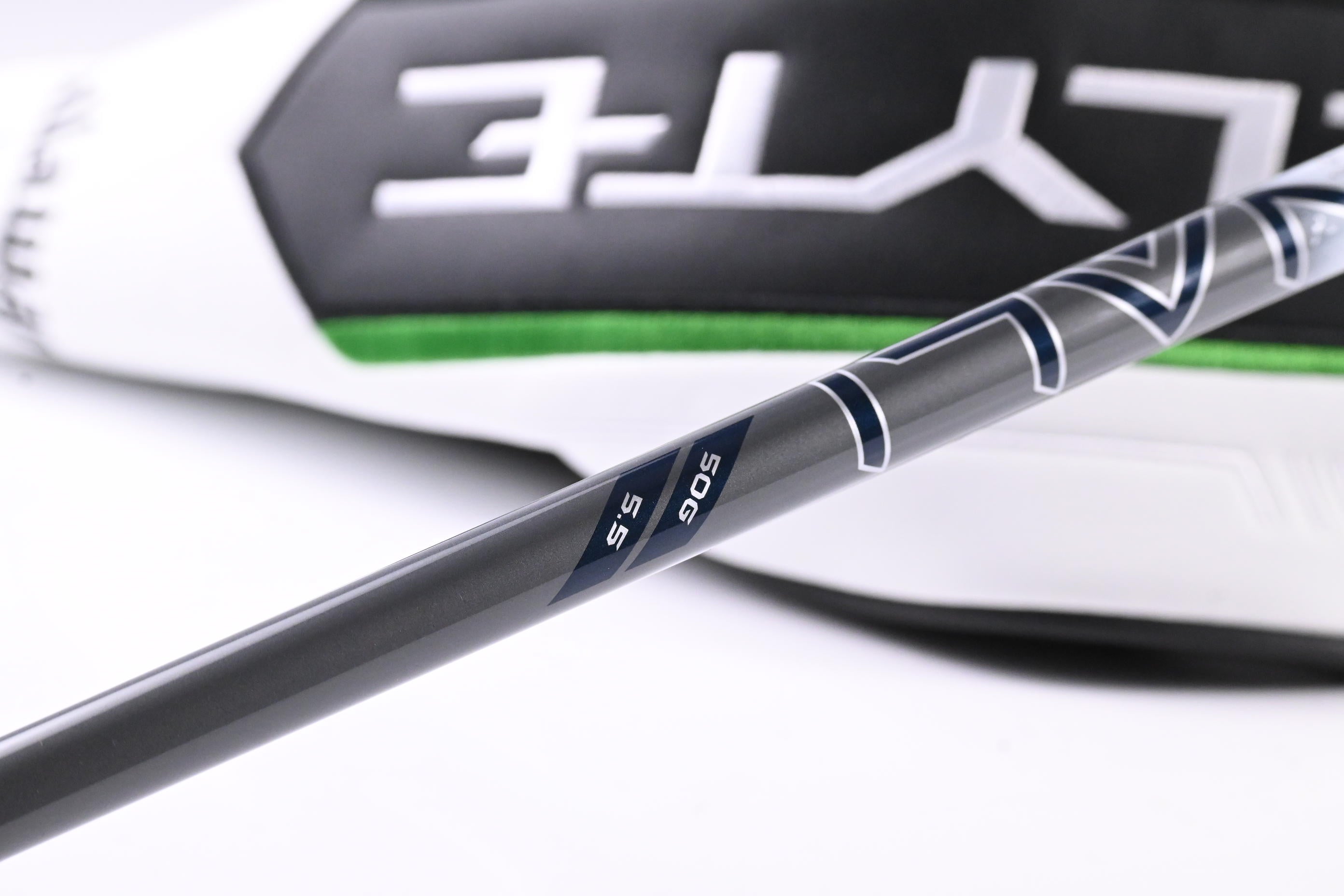 Callaway Elyte X Driver / 10.5 Degree / Regular Flex Denali Charcoal 50 Shaft