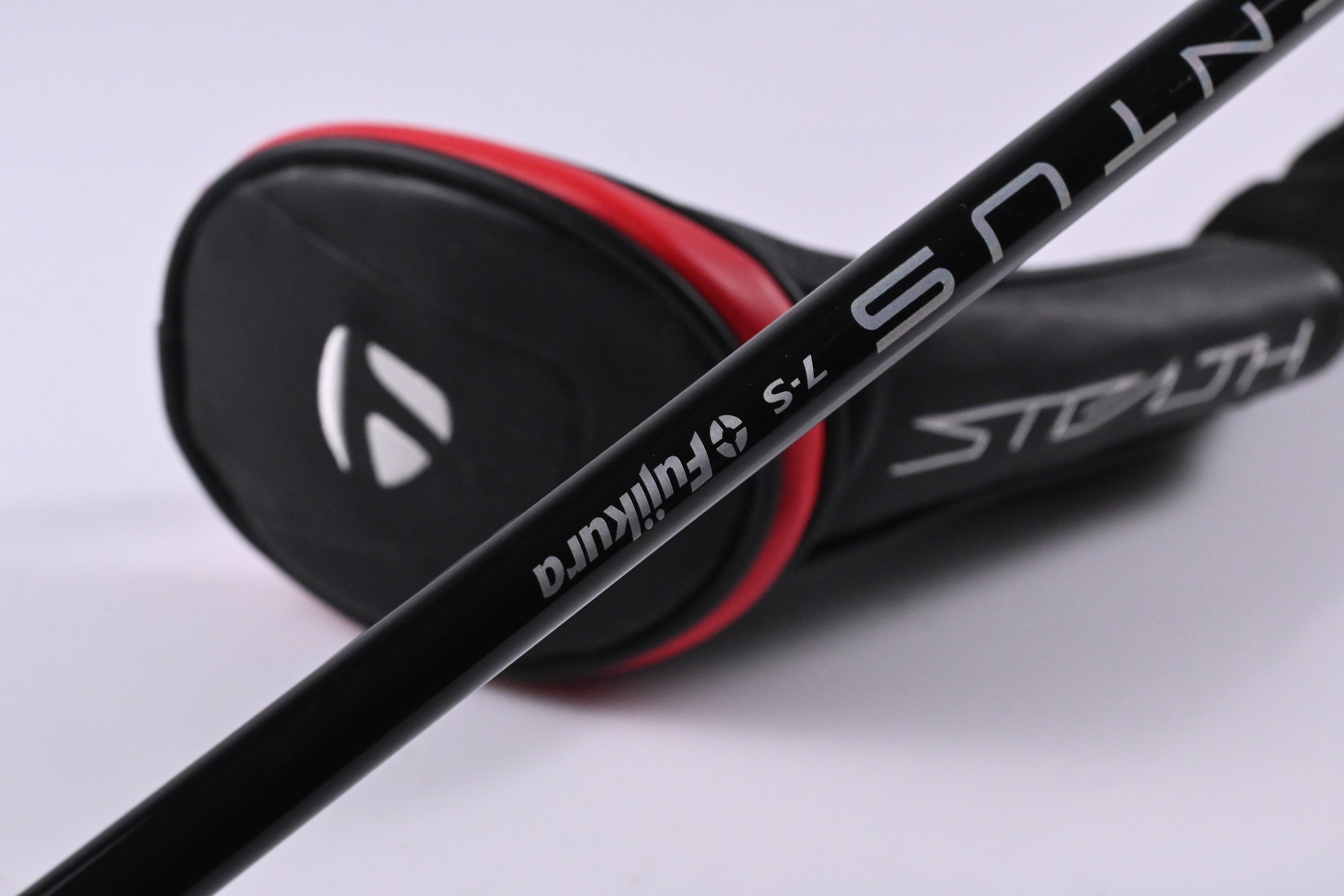 Taylormade Stealth #3 Hybrid / 19 Degree / Stiff Flex Fujikura Ventus Red 7