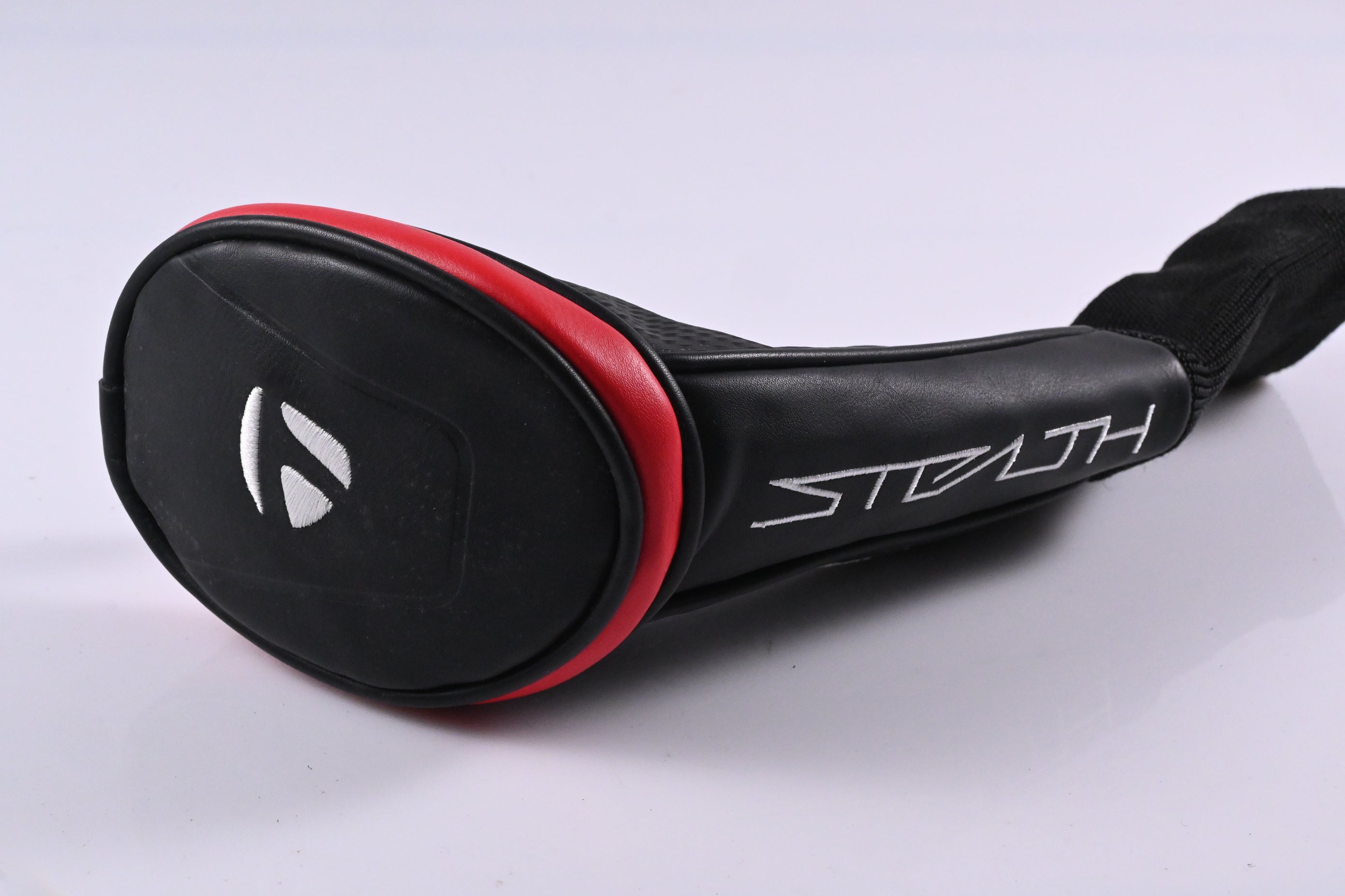 Taylormade Stealth #3 Hybrid / 19 Degree / Stiff Flex Fujikura Ventus Red 7