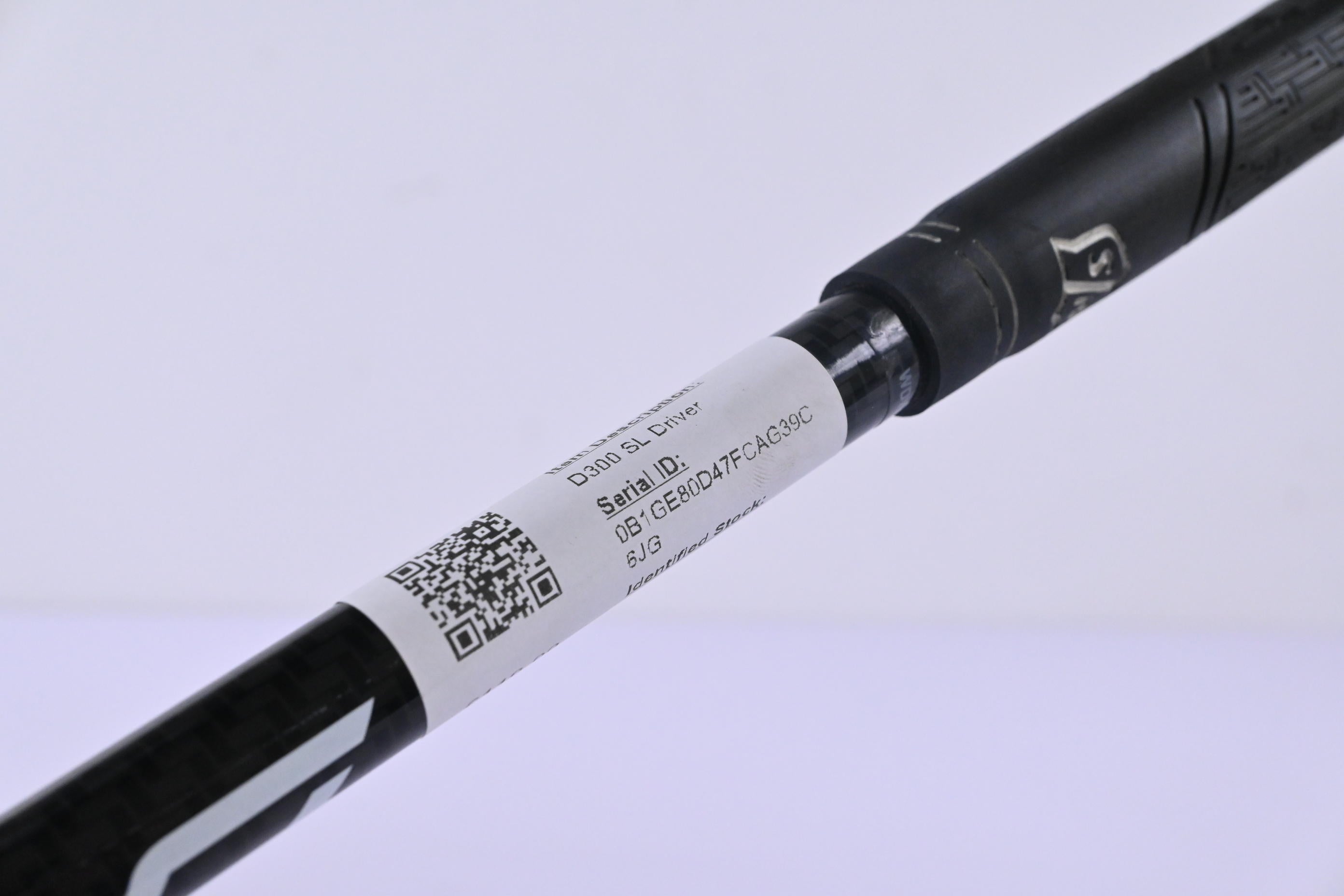 Wilson D300 SL Driver / 10.5 Degree / Regular Flex D300 Superlight Shaft