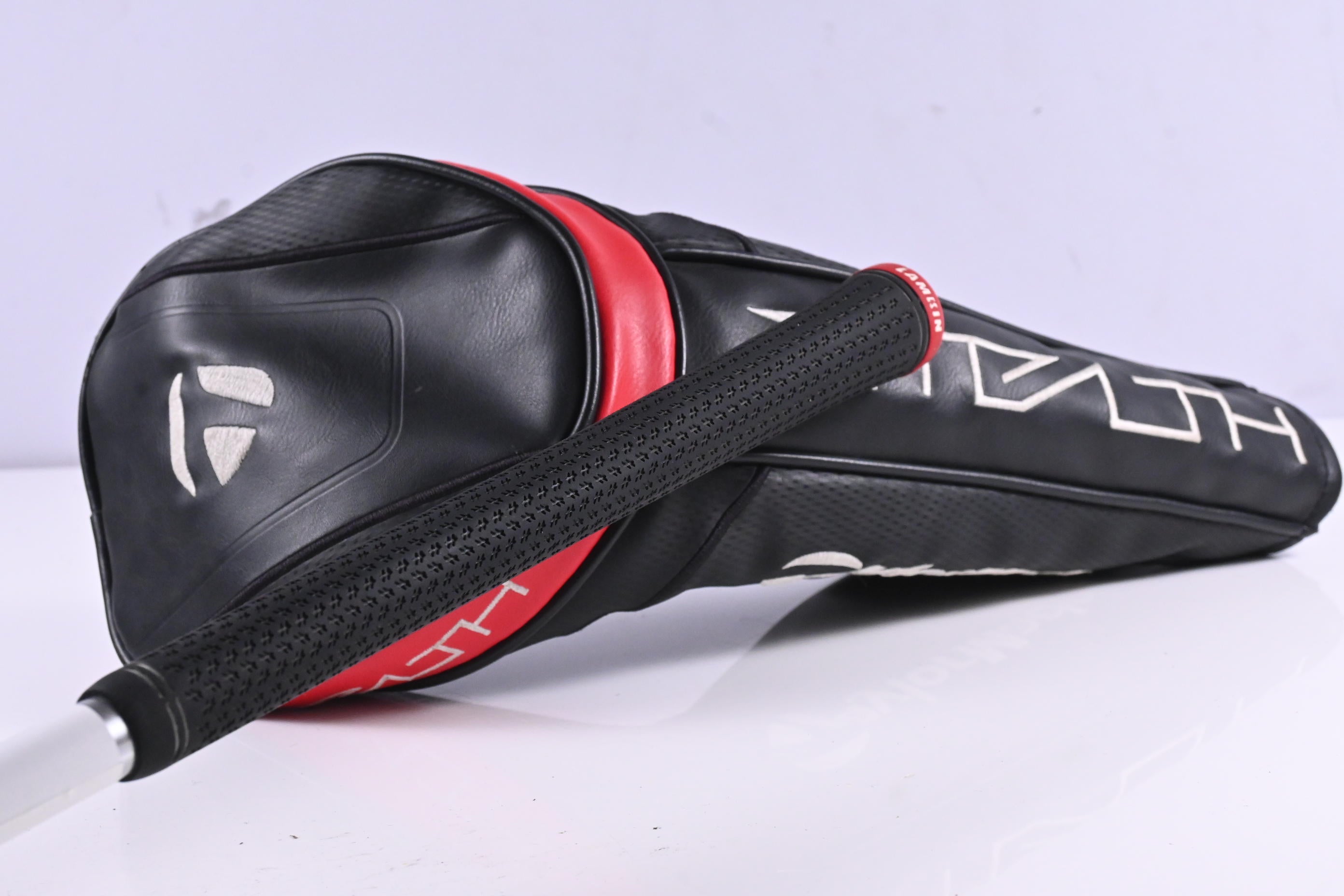 Taylormade Stealth Plus Driver / 10.5 Degree / Stiff Flex Aldila Rogue Silver 60