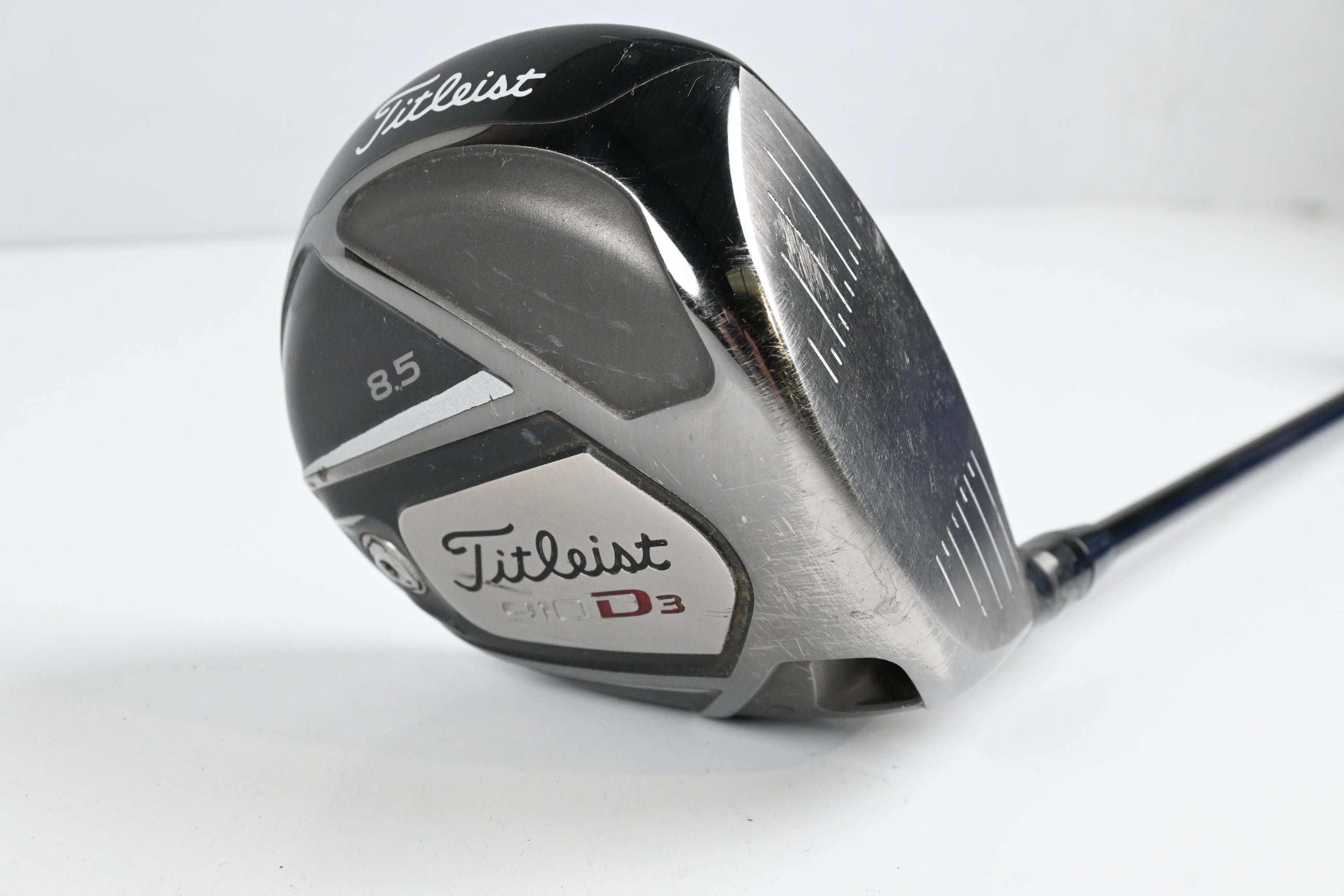 Titleist 910 D3 Driver / 8.5 Degree / Regular Flex Tour AD YSQ 65 Shaft