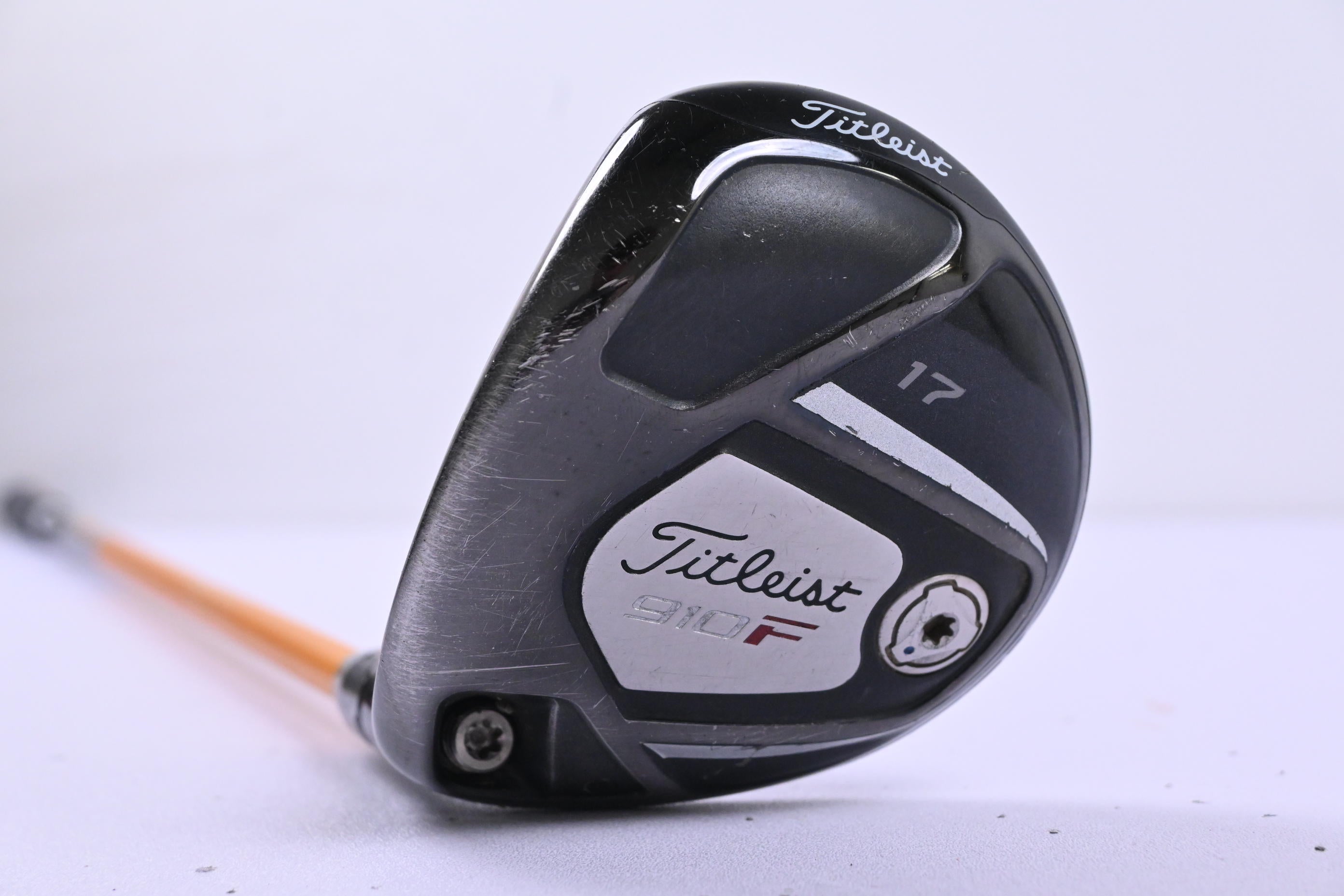 Left Hand Titleist 910 F #4 Wood / 17 Degree / Regular Flex UST ProForce V2 57