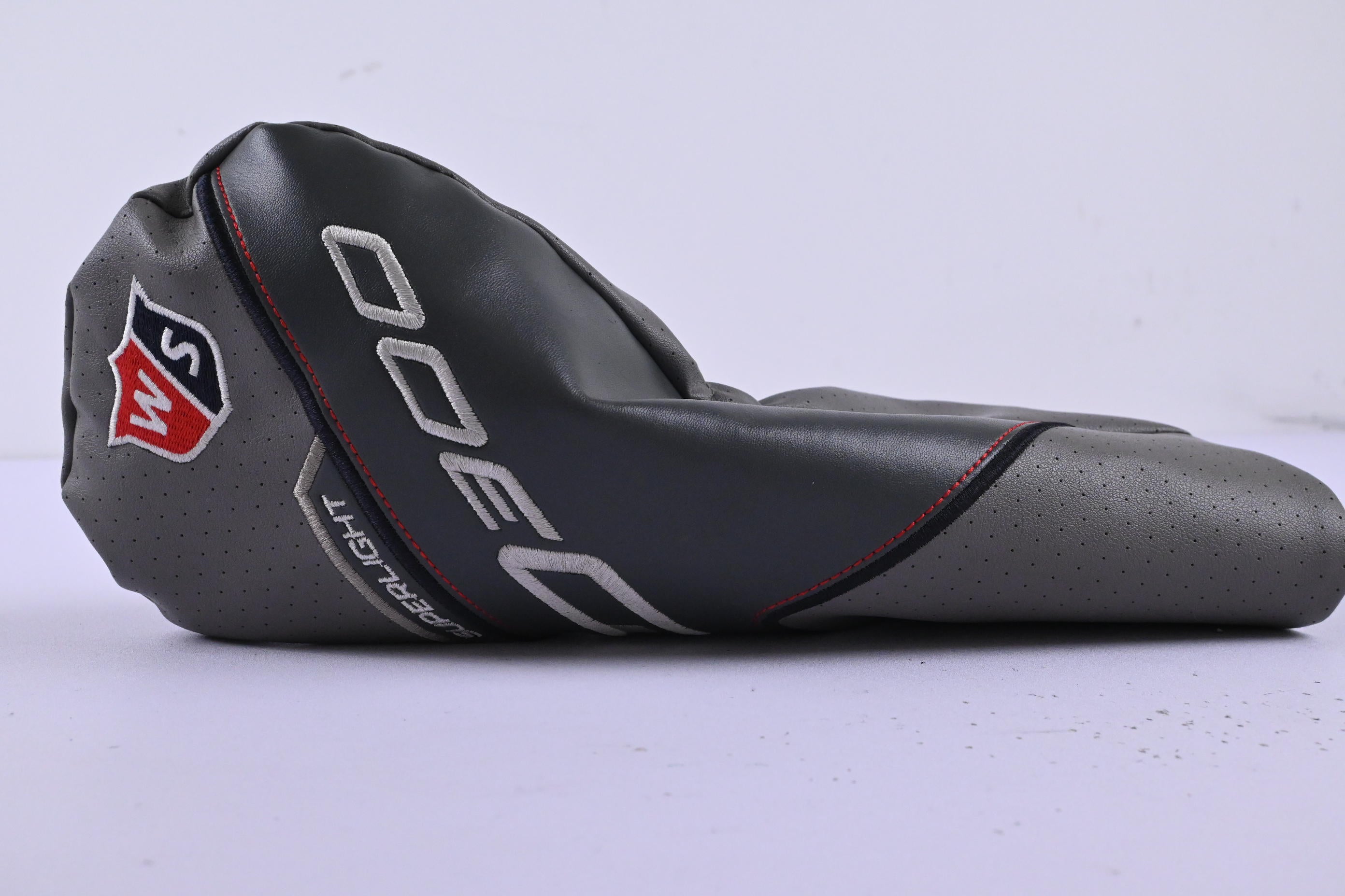 Wilson D300 SL Driver / 10.5 Degree / Regular Flex D300 Superlight Shaft