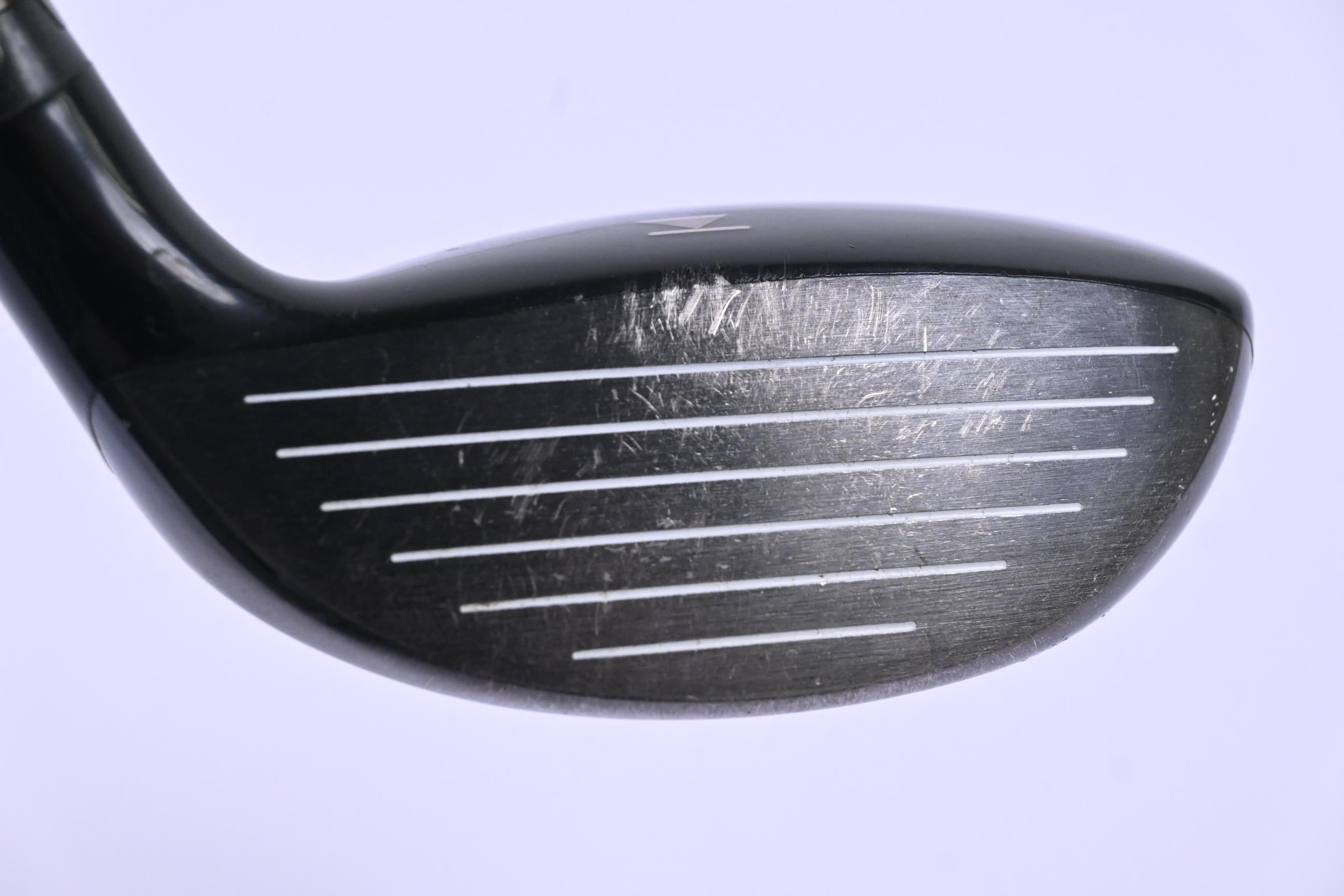 Left Hand Titleist 910 F #4 Wood / 17 Degree / Regular Flex UST ProForce V2 57