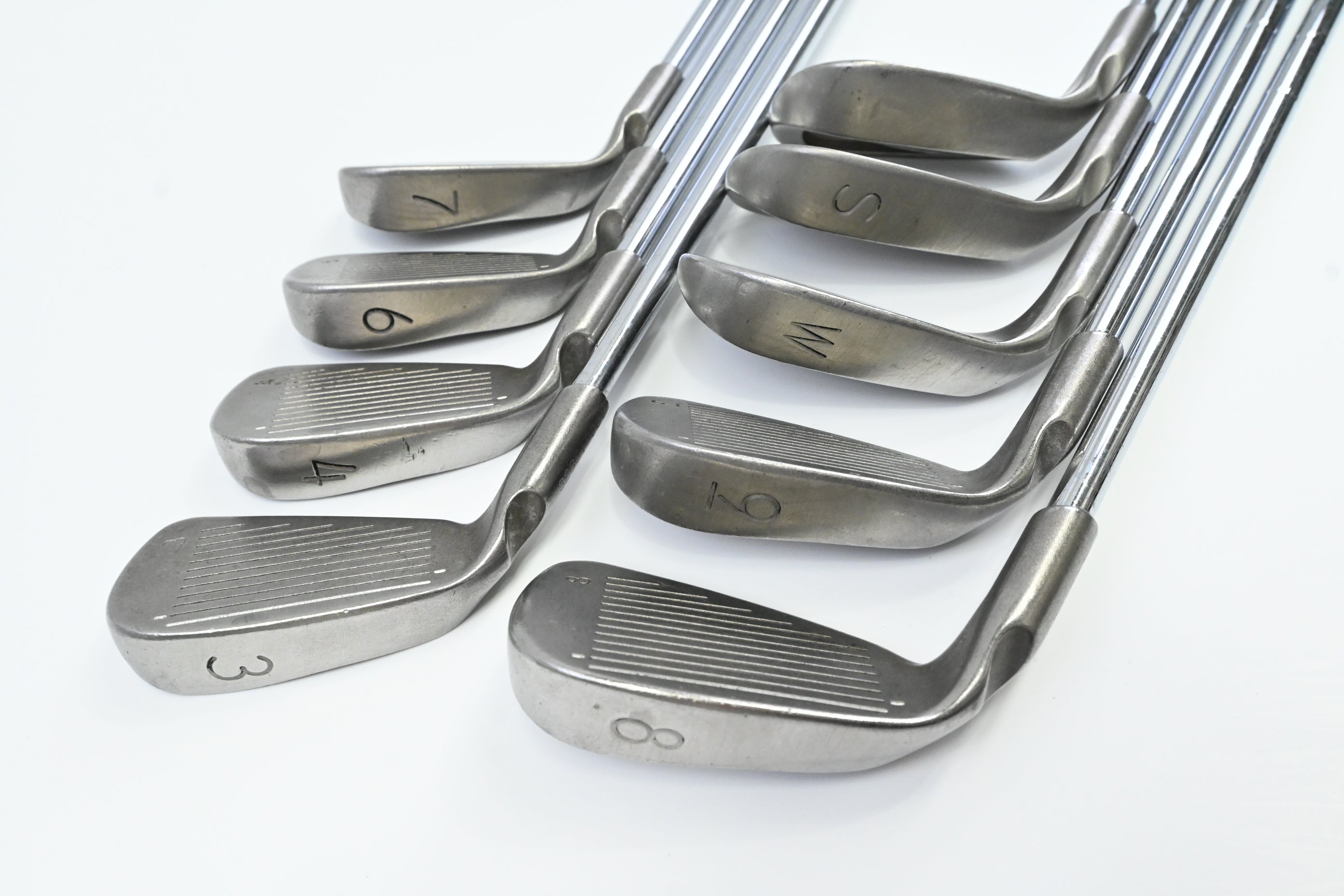 Ping i3+ Irons / 3-PW+SW+LW / Blue Dot / Regular Flex Ping Steel Shafts / No #5