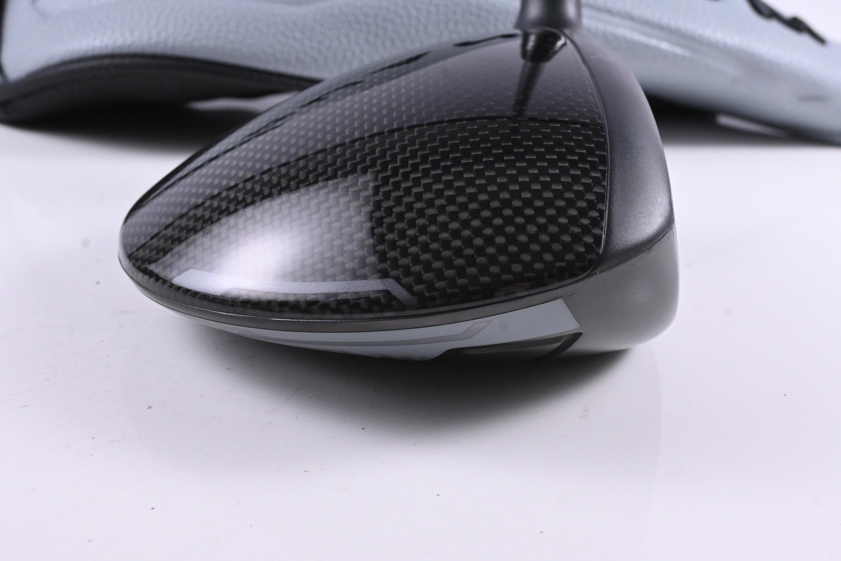 Callaway Quantum Max D Driver / 10.5 Degree / Regular Flex Denali Frost Silver