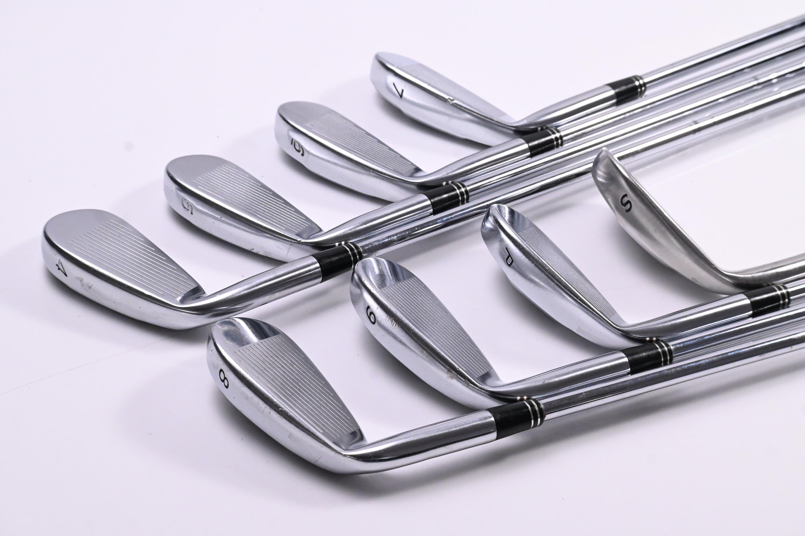 Taylormade Tour Burner Irons / 4-PW+SW / Regular Flex Taylormade 105 Shafts