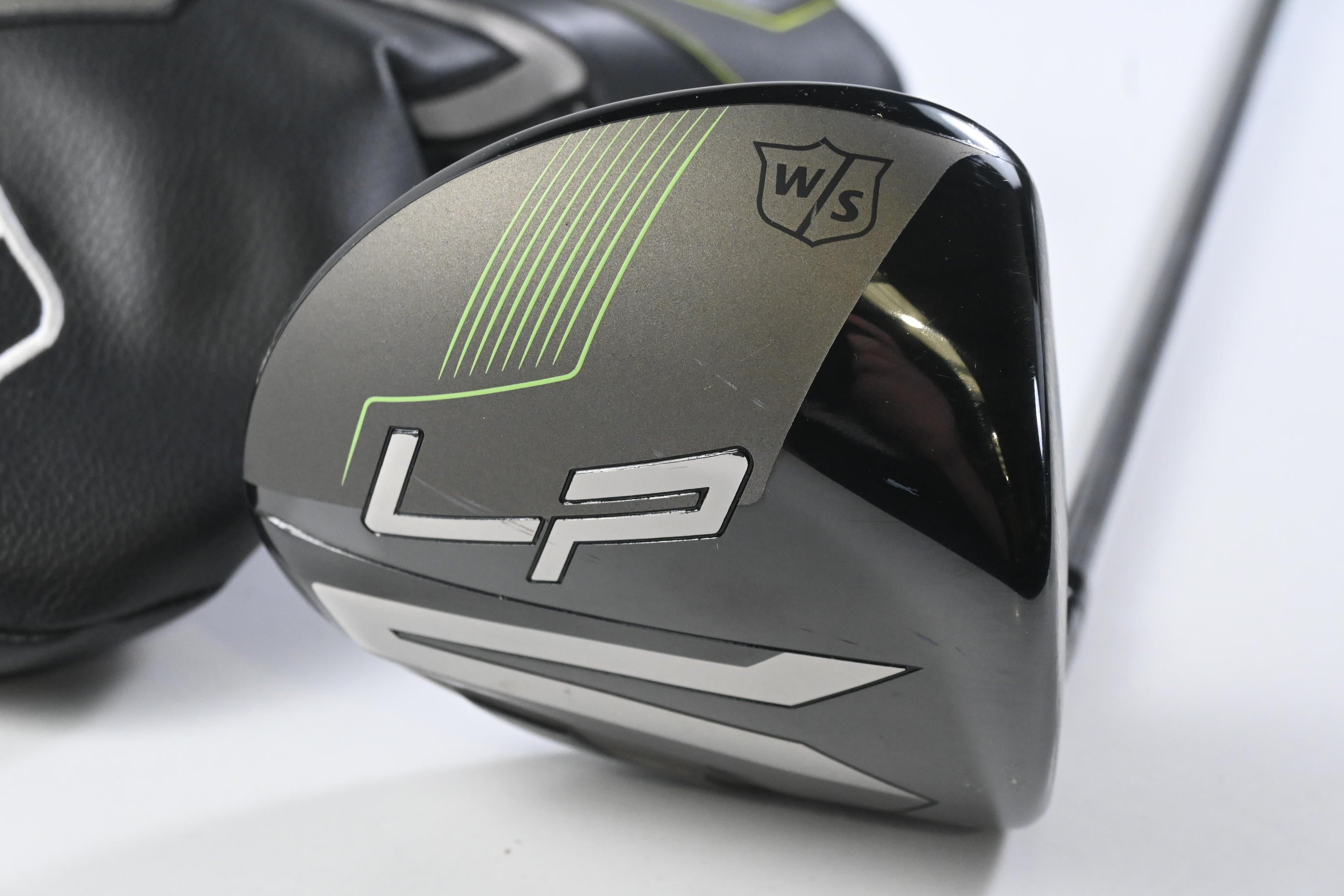 Wilson Launch Pad 2022 Driver / 10.5 Degree / Stiff Flex Evenflow 55 Shaft
