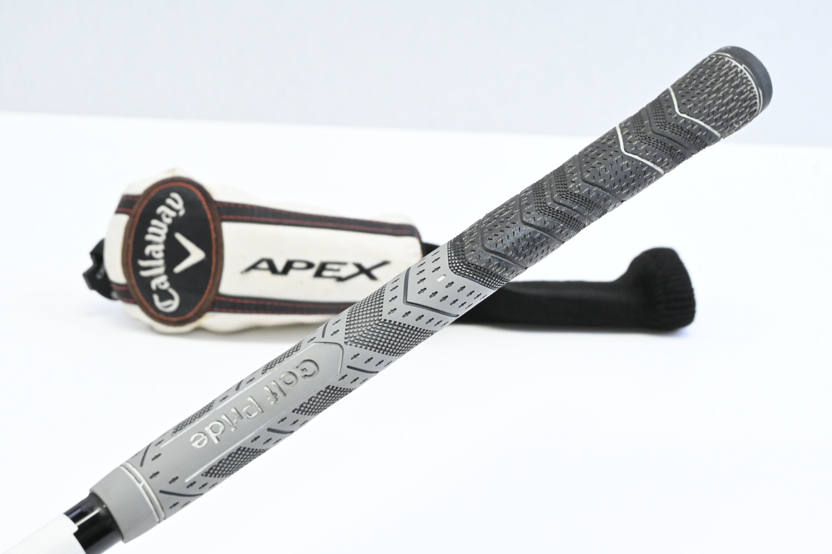 Callaway Apex #2 Hybrid / 18 Degree / Stiff Flex Kuro Kage 80 Shaft