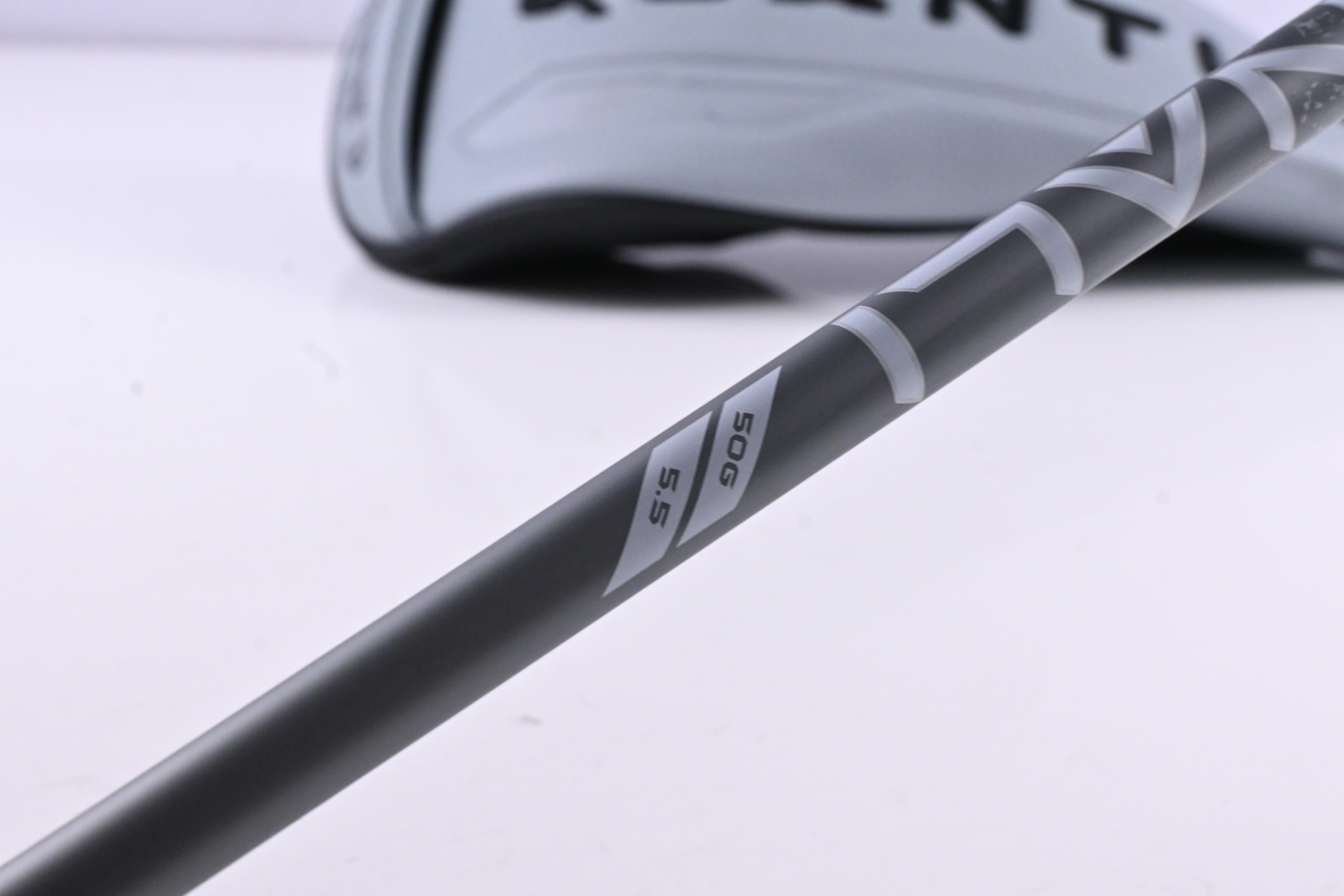 Callaway Quantum Max D Driver / 10.5 Degree / Regular Flex Denali Frost Silver