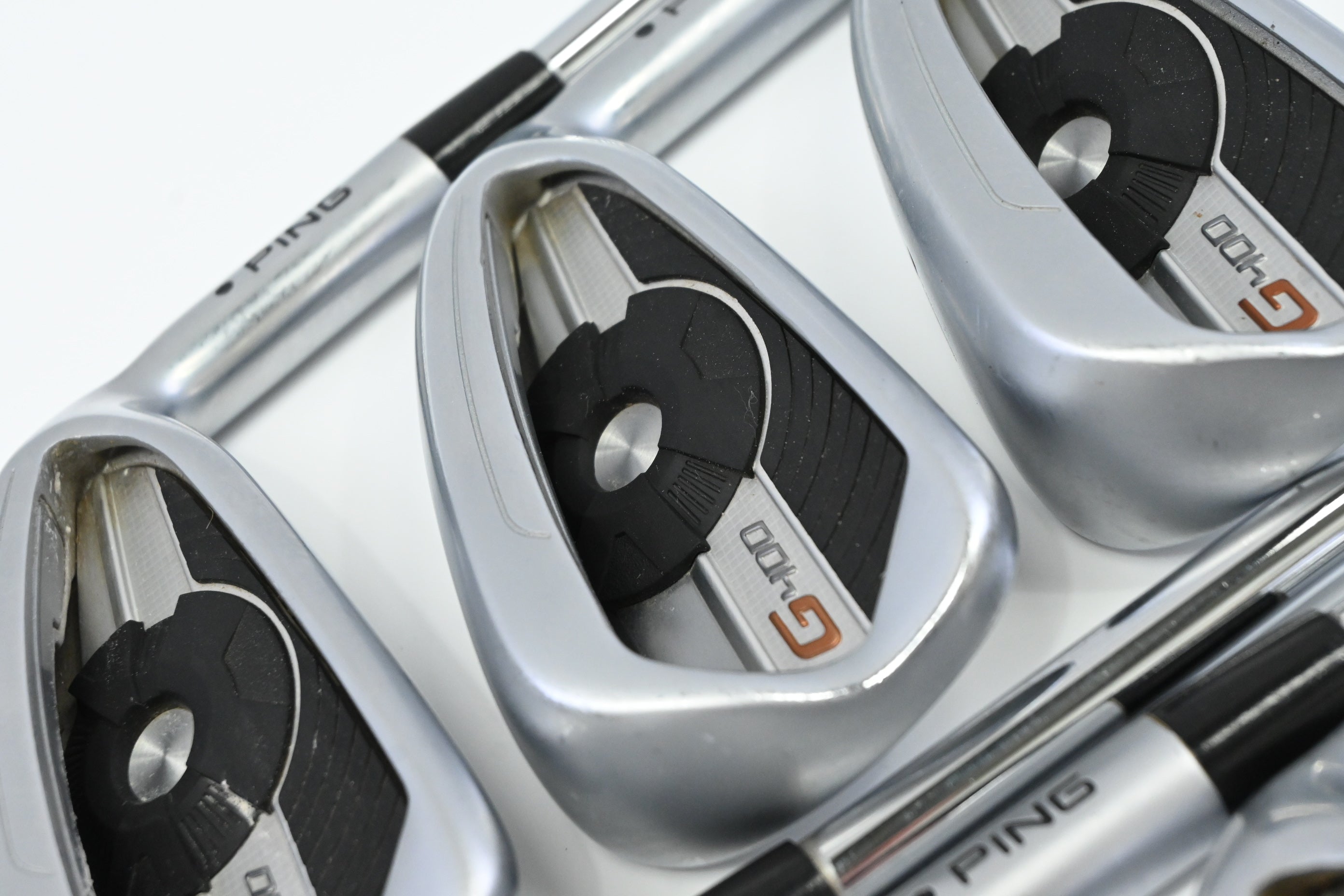 Ping G400 Irons / 5-PW+SW / Black Dot / Senior Flex Ping CFS Distance Shafts