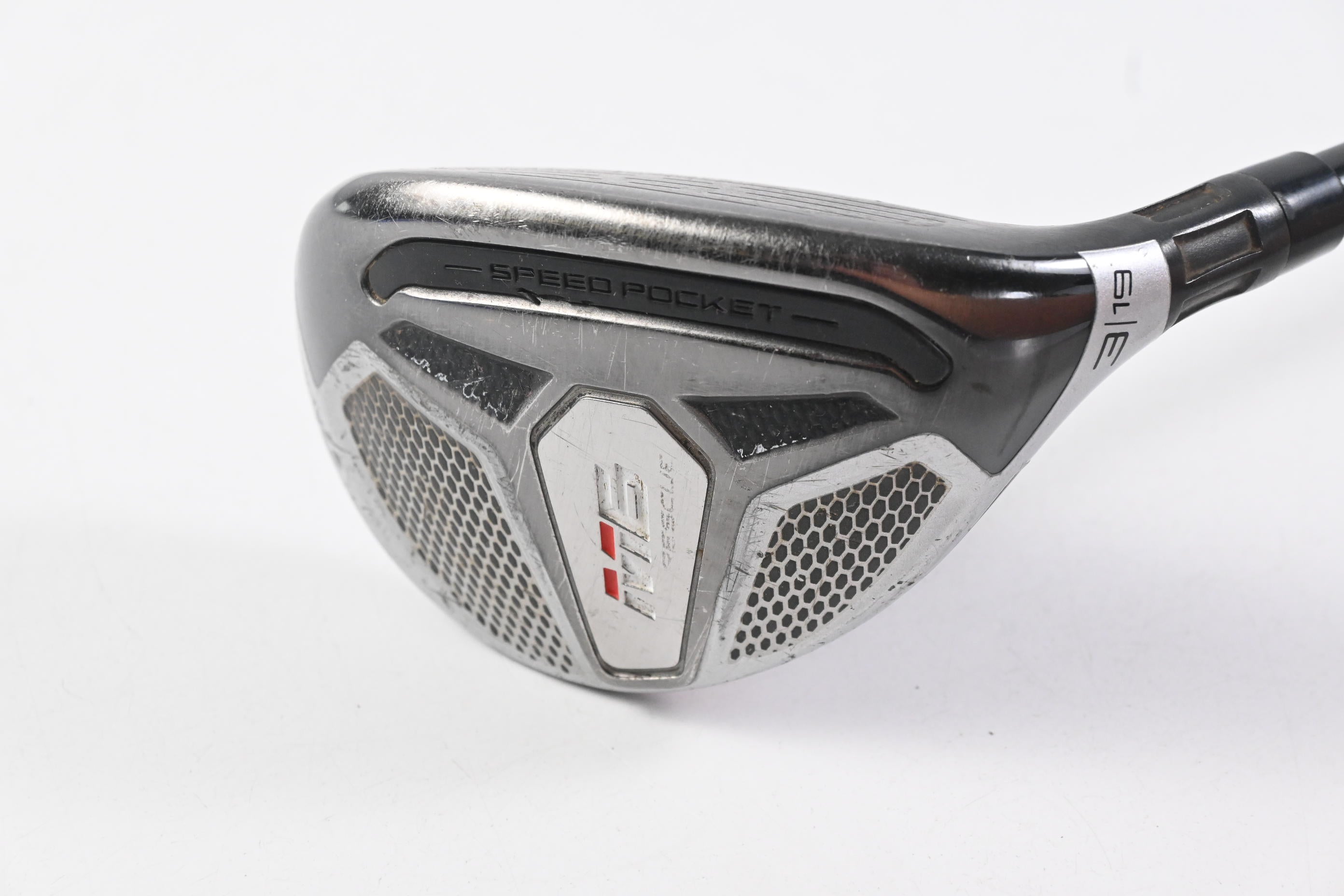 Taylormade M6 #3 Hybrid / 19 Degree / Regular Flex Fujikura Atmos Red 6 Shaft