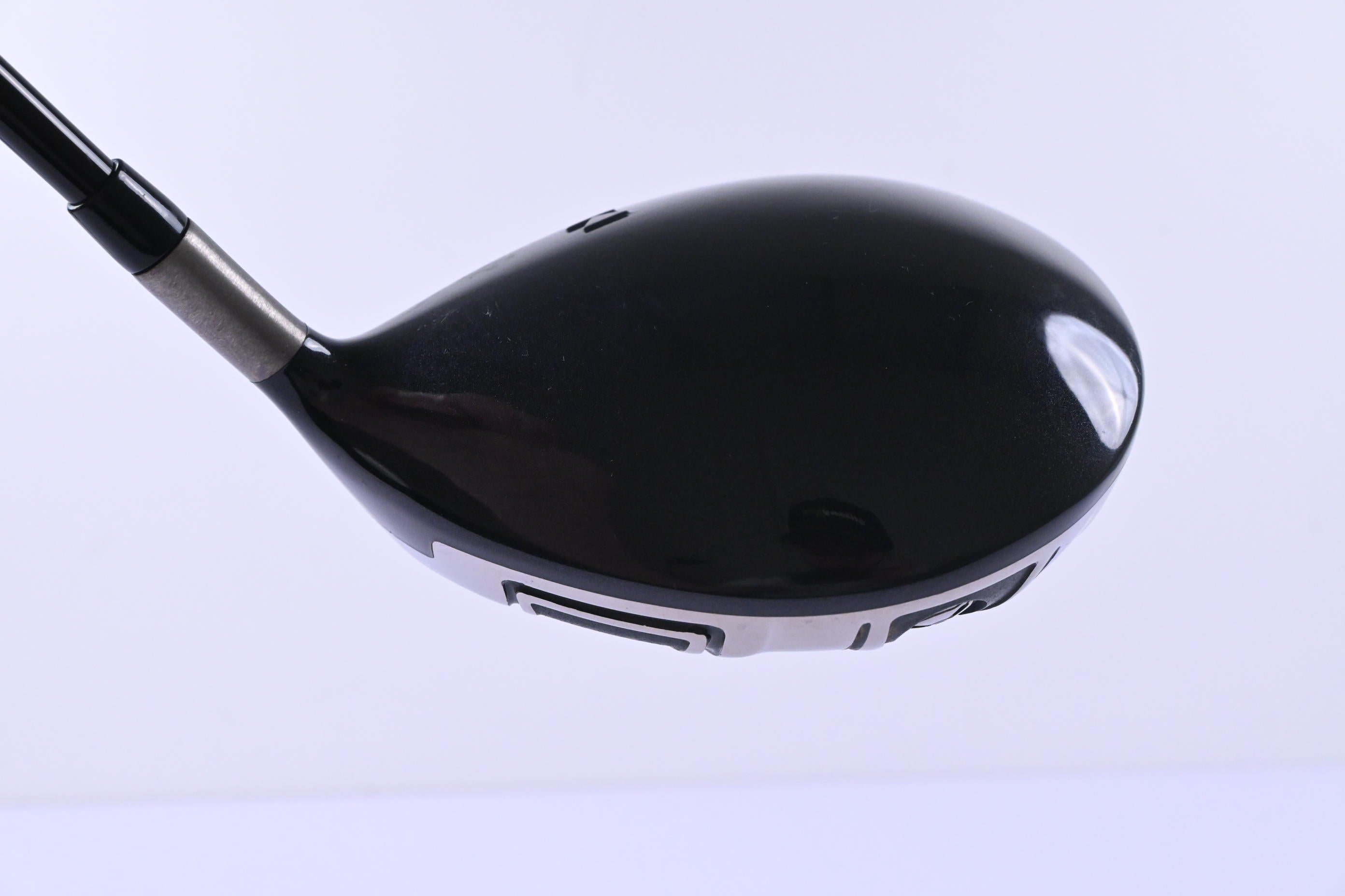 Titleist 909 D3 Driver / 10.5 Degree / Stiff Flex Aldila Voodoo Shaft