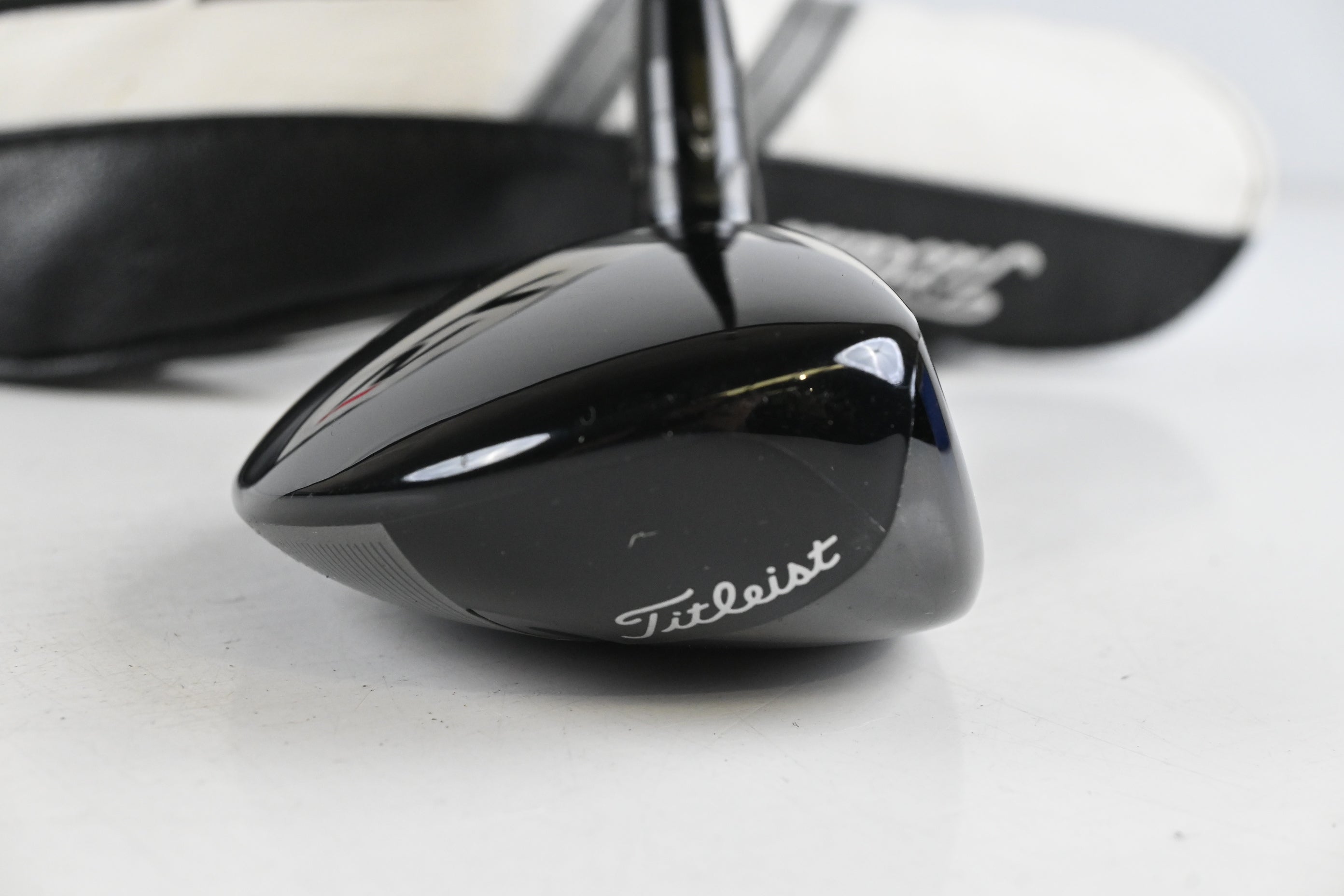 Titleist TSi2 #4 Hybrid / 21 Degree / Stiff Flex Hzrdus Smoke Black RDX 70