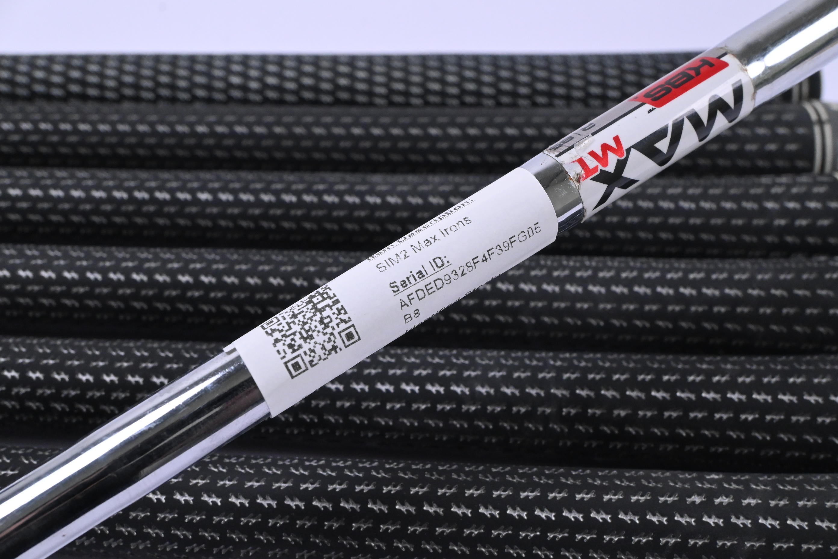 Taylormade SIM2 Max Irons / 4-PW / Regular Flex KBS Max MT 85 Shafts