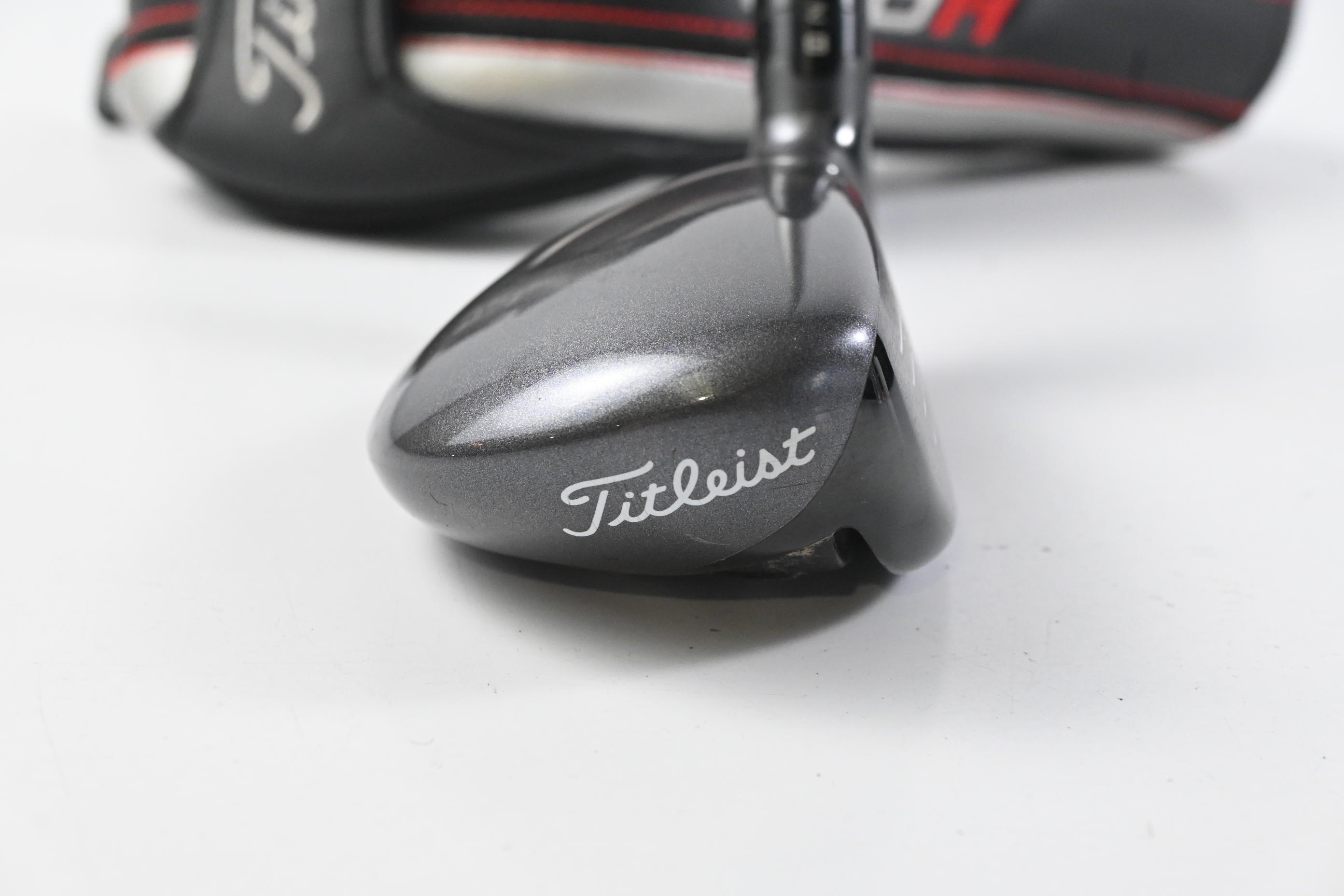 Titleist 816 H2 #3 Hybrid / 19 Degree / Stiff Flex Diamana D+60 Shaft