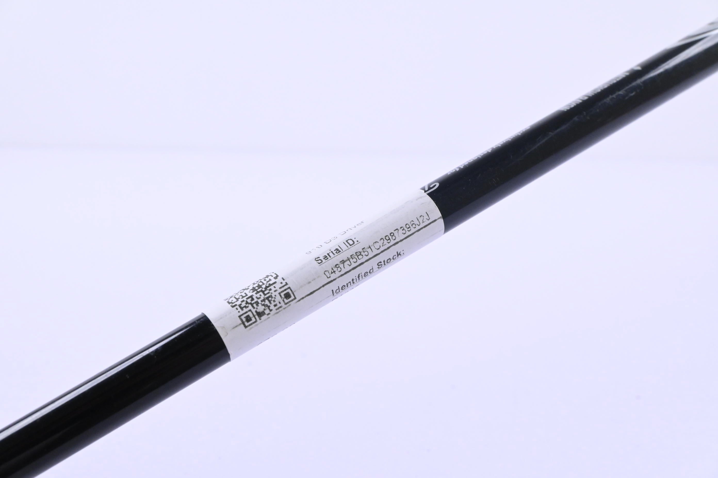 Titleist 910 D3 Driver / 9.5 Degree / Stiff Flex Diamana 'ahina 82 Shaft