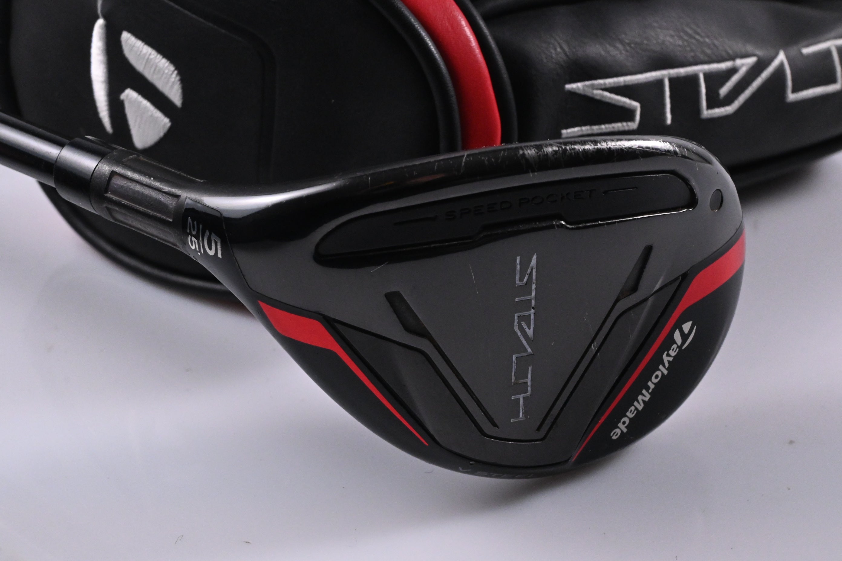 Left Hand Taylormade Stealth #5 Hybrid / 25 Degree / Regular Flex Ventus Red 6