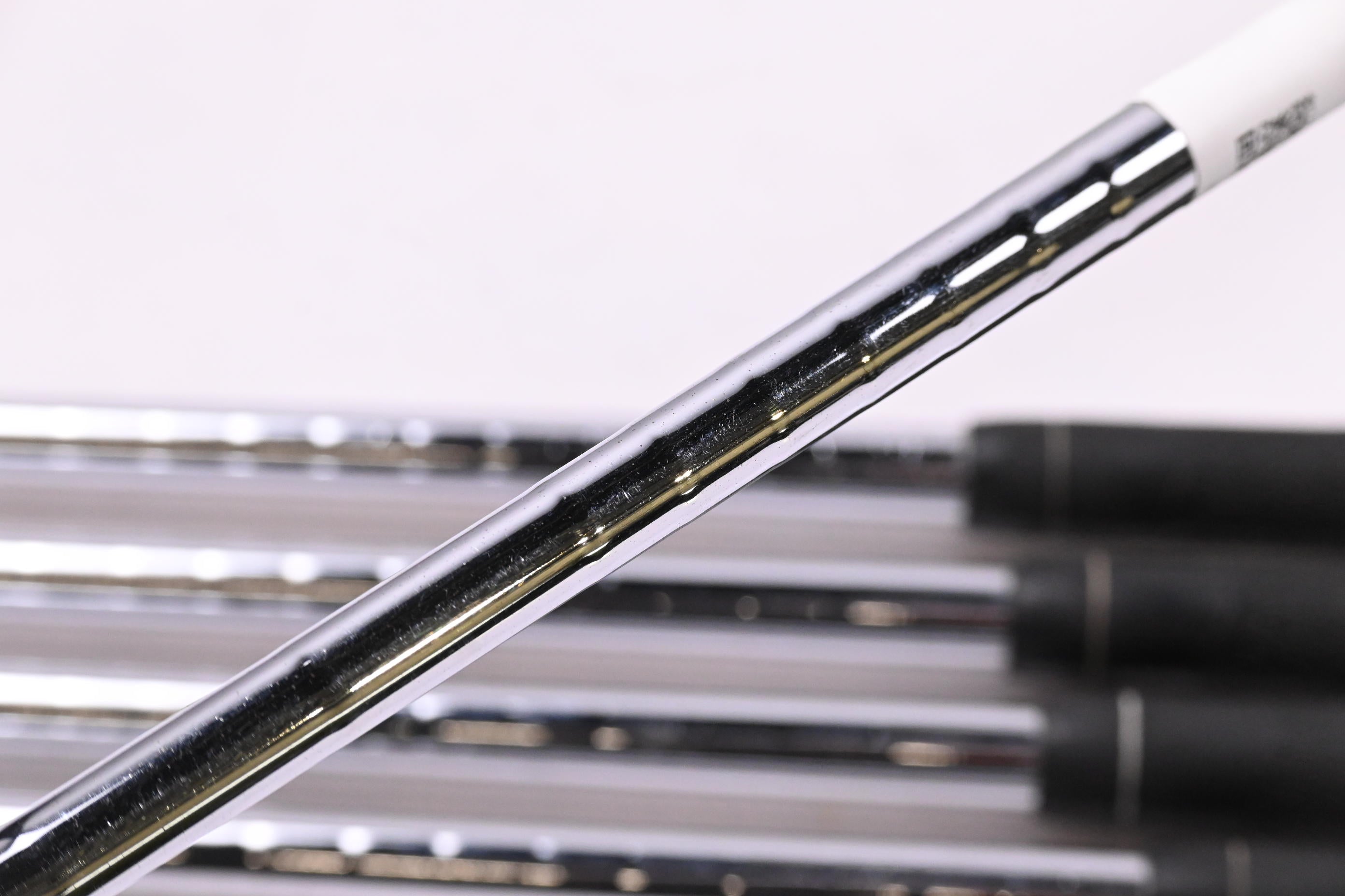 Ping G5 Irons / 7-PW+SW / Red Dot / Regular Flex Steel Shafts