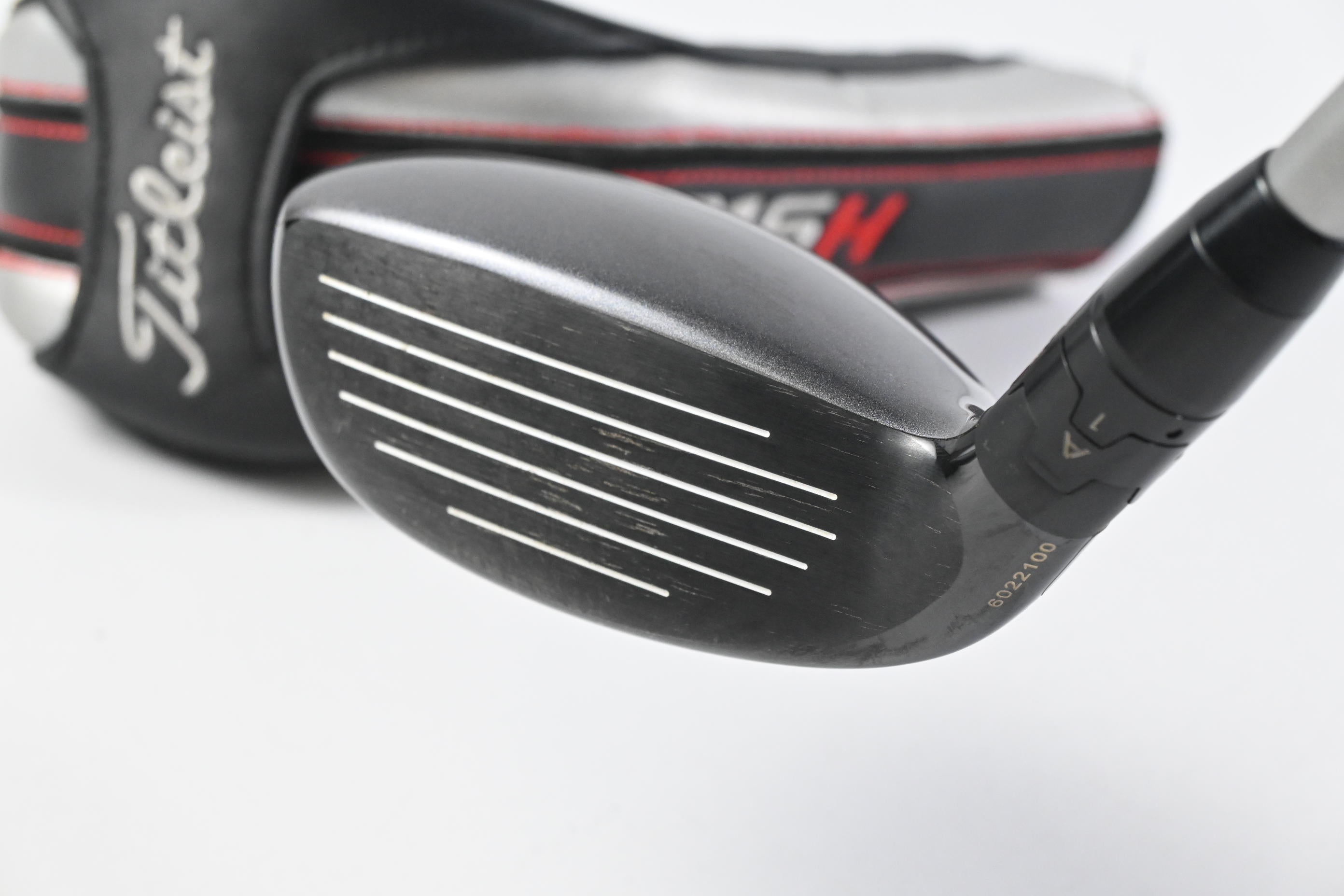 Titleist 816 H2 #3 Hybrid / 19 Degree / Stiff Flex Diamana D+60 Shaft