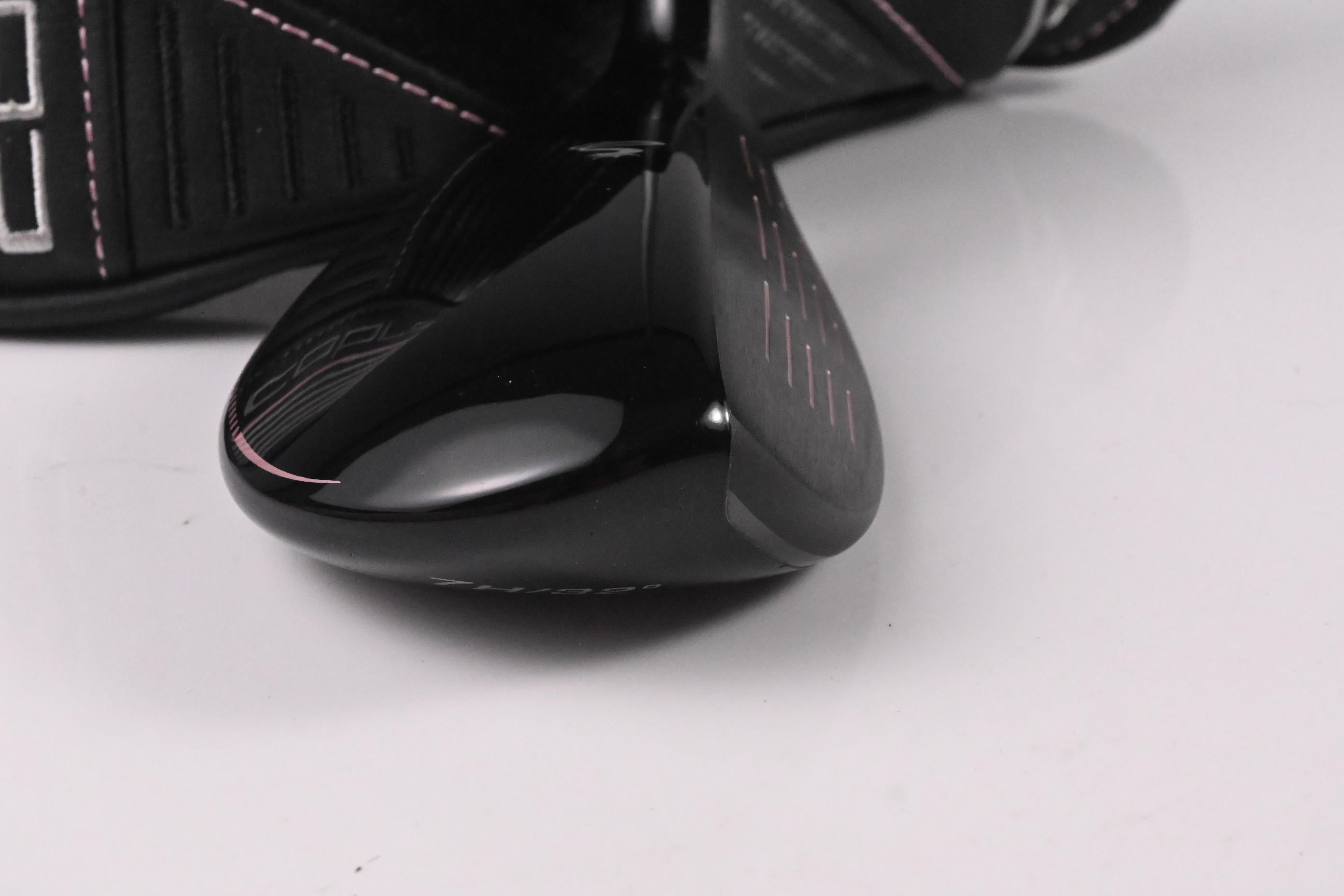 Cobra Air-X #7 Hybrid / 32 Degree / Ladies Flex Ultralite 45 Shaft
