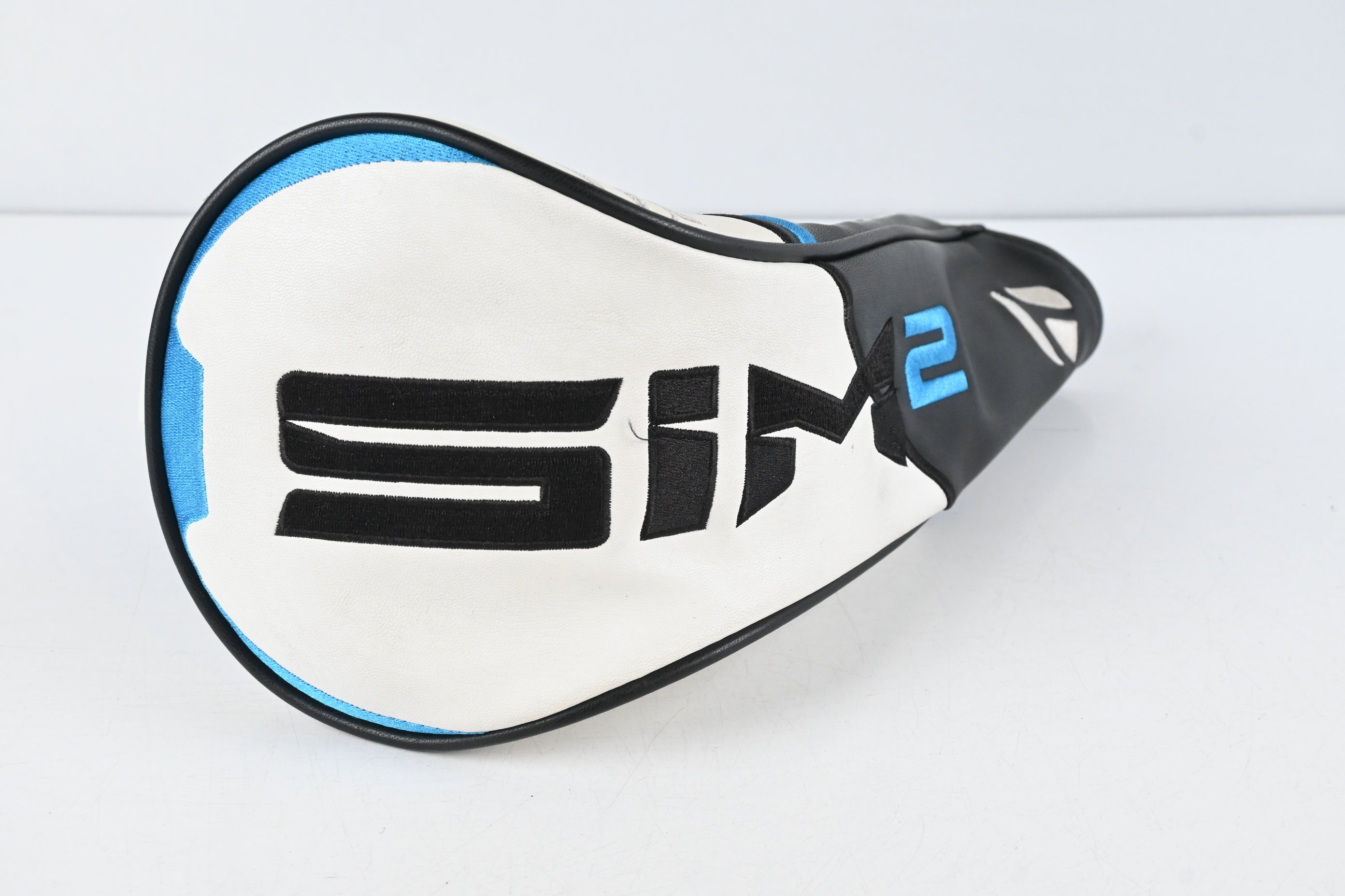 Taylormade SIM2 Max Driver / 9 Degree / Regular Flex Ventus Blue 5 Shaft