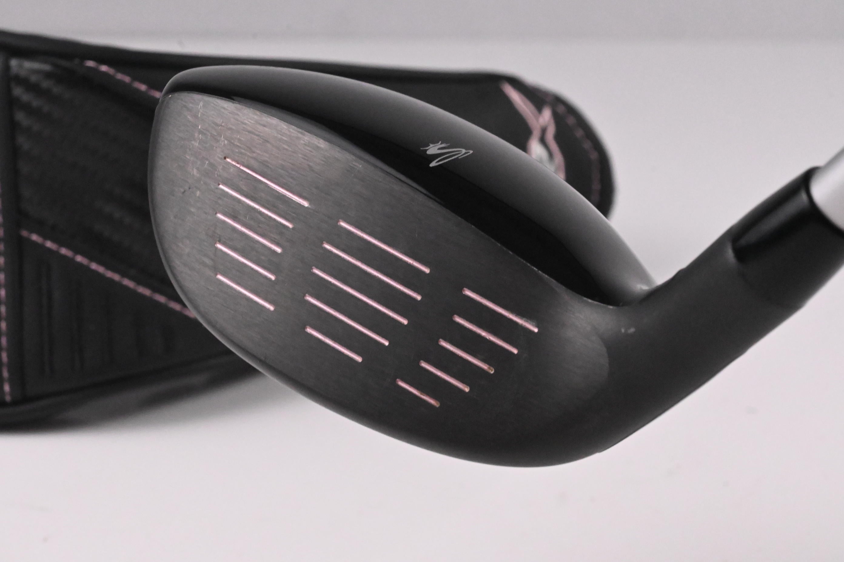 Cobra Air-X #7 Hybrid / 32 Degree / Ladies Flex Ultralite 45 Shaft