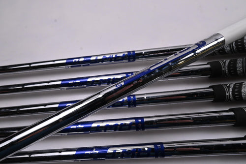 Ping G425 Irons / 5-PW+GW+SW / Black Dot / Stiff Flex Ping AWT 2.0 Shafts