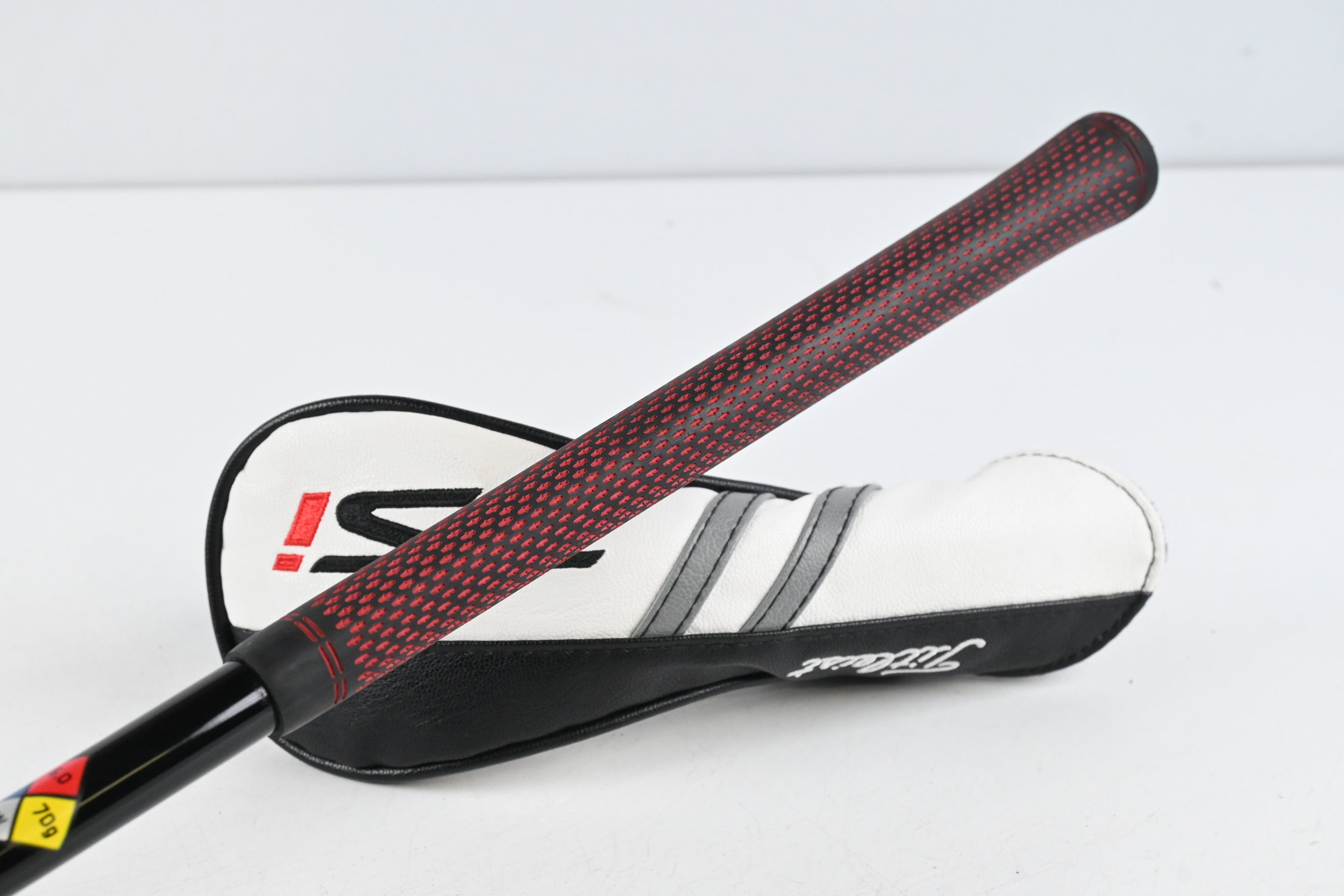 Titleist TSi2 #4 Hybrid / 21 Degree / Stiff Flex Hzrdus Smoke Black RDX 70