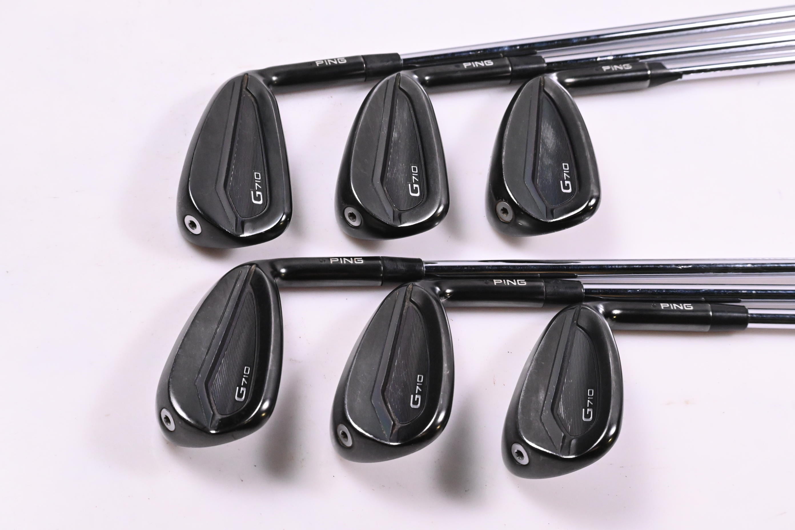 Ping G710 Irons / 6-PW+GW / Black Dot / Regular Flex Ping AWT 2.0 Shaft