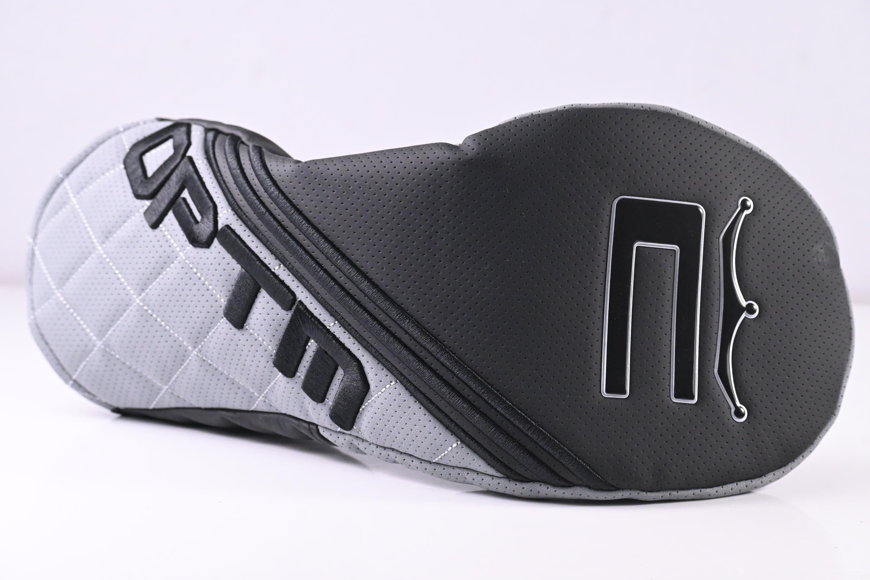 Cobra OPTM MAX-K Driver / 10.5 Degree / Regular Flex Kai`li Dark Waves Red 50