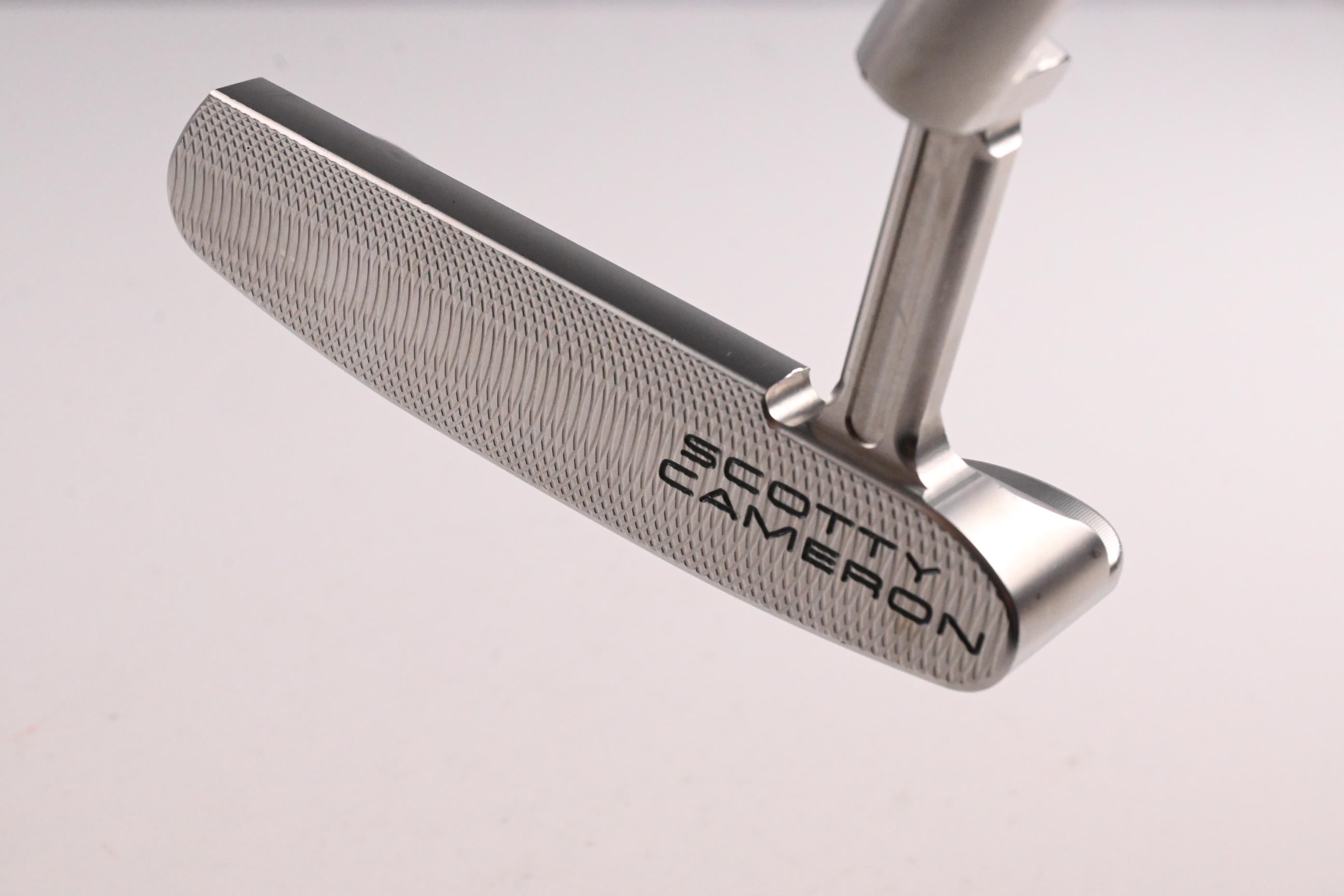 Scotty Cameron Super Select Newport Putter / 35 Inch