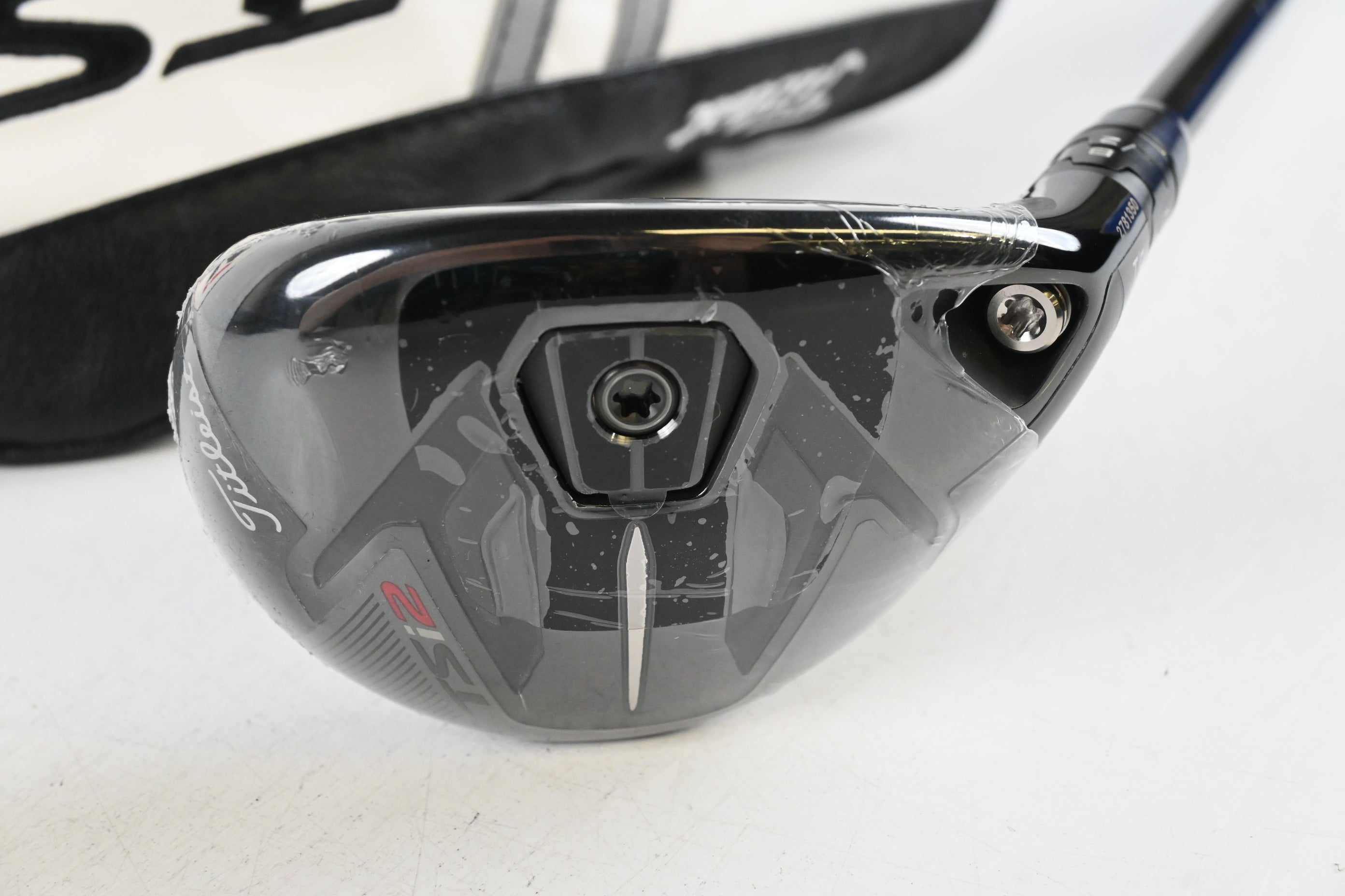 Titleist TSi2 #4 Hybrid / 21 Degree / Stiff Flex Hzrdus Smoke Black RDX 80 Shaft