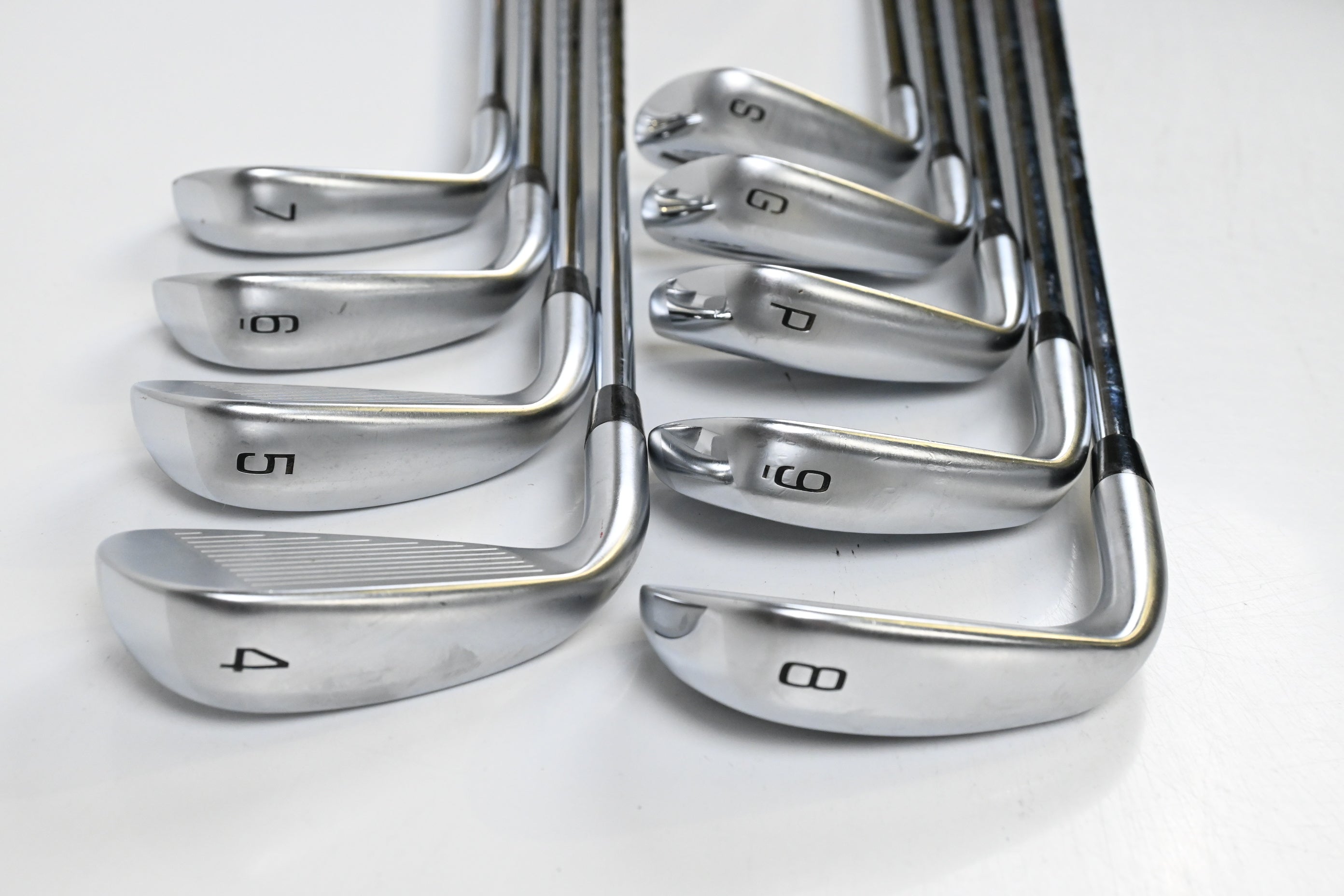 Mizuno JPX 925 Hot Metal Irons / 4-PW+GW+SW / Stiff Flex Modus 3 Tour 105 Shafts