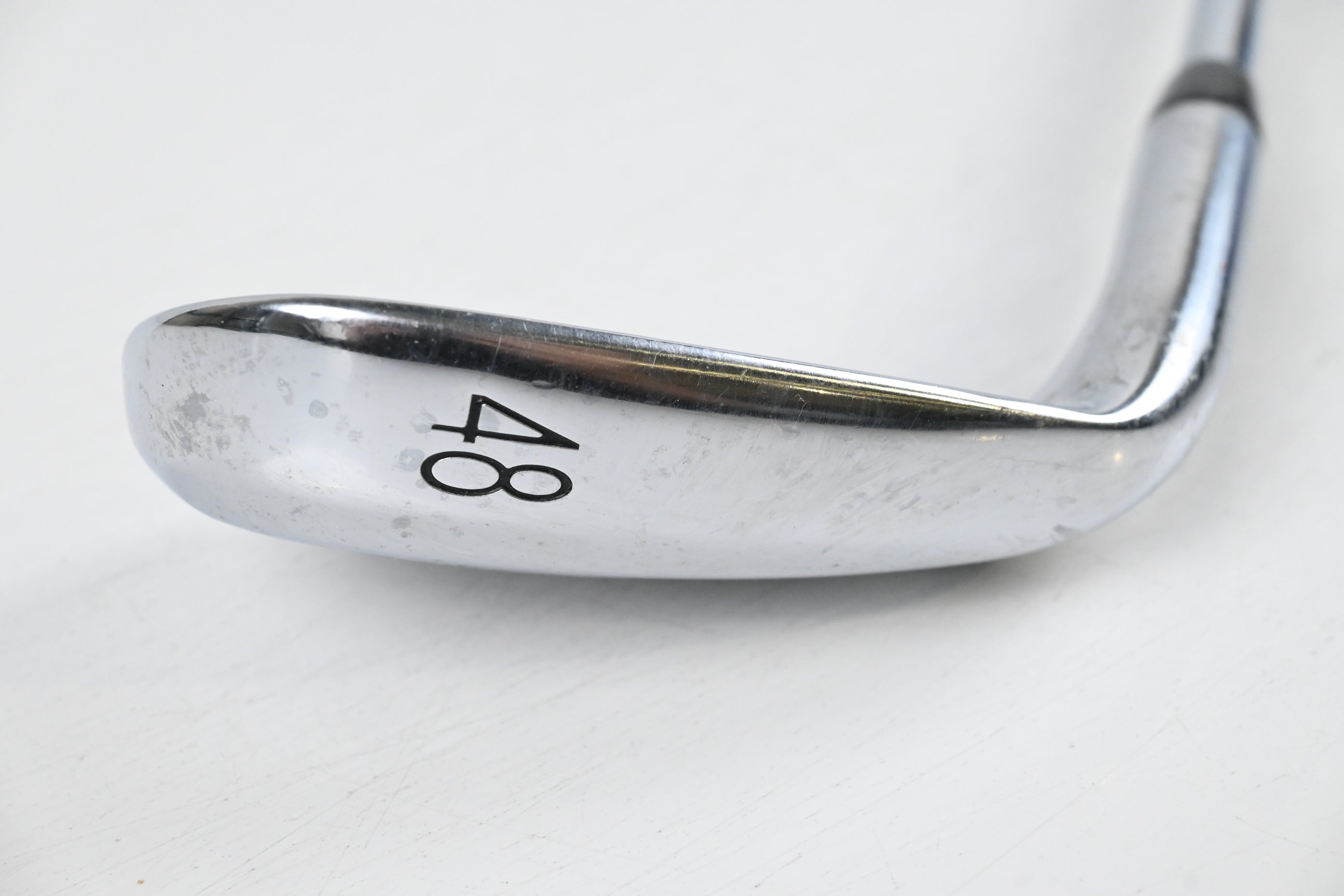 Titleist T200 2019 Pitching Wedge / 48 Degree / Regular Flex AMT Black R300