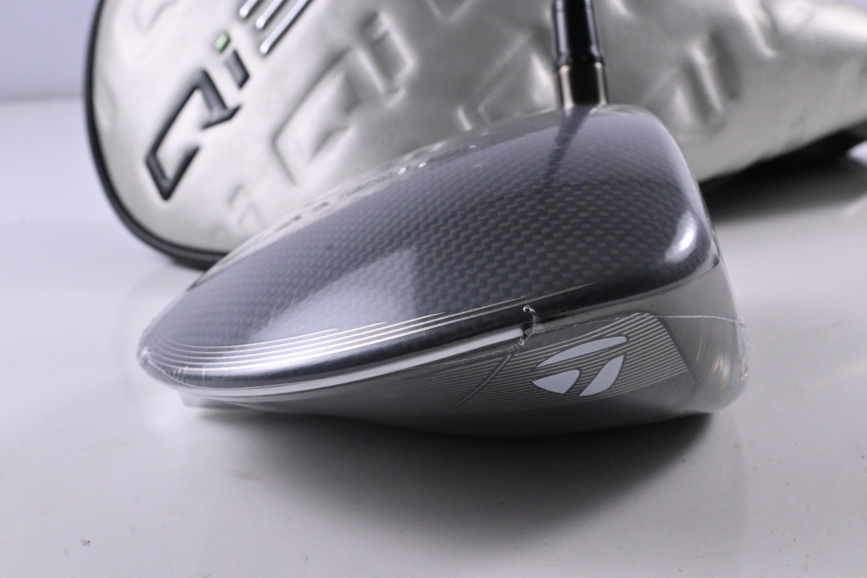 Taylormade Qi35 Max Lite Driver / 12 Degree / Regular Flex Vanquish 4 Shaft