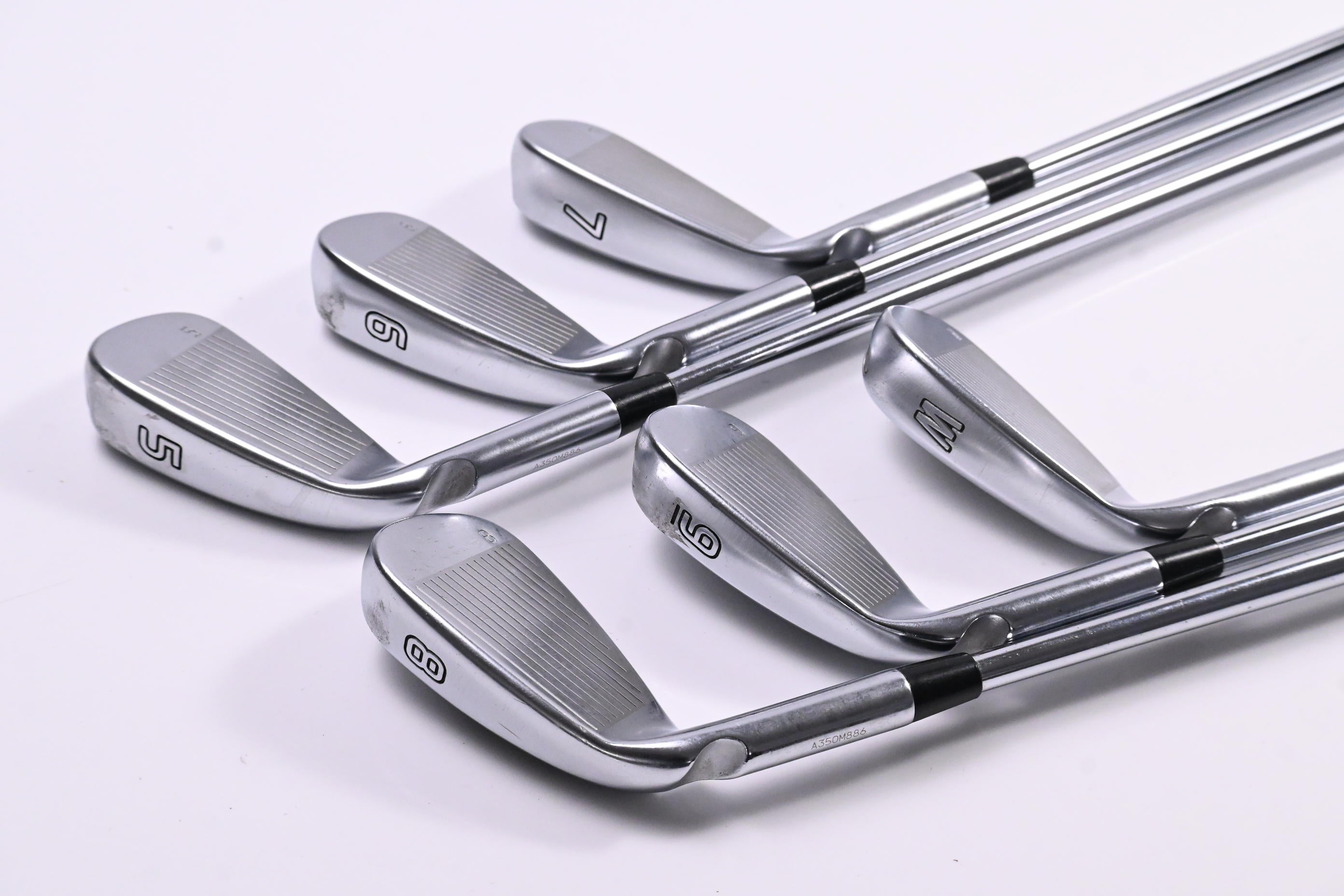 Ping G425 Irons / 5-PW / Orange Dot / Regular Flex Dynamic Gold 105 R300 Shafts