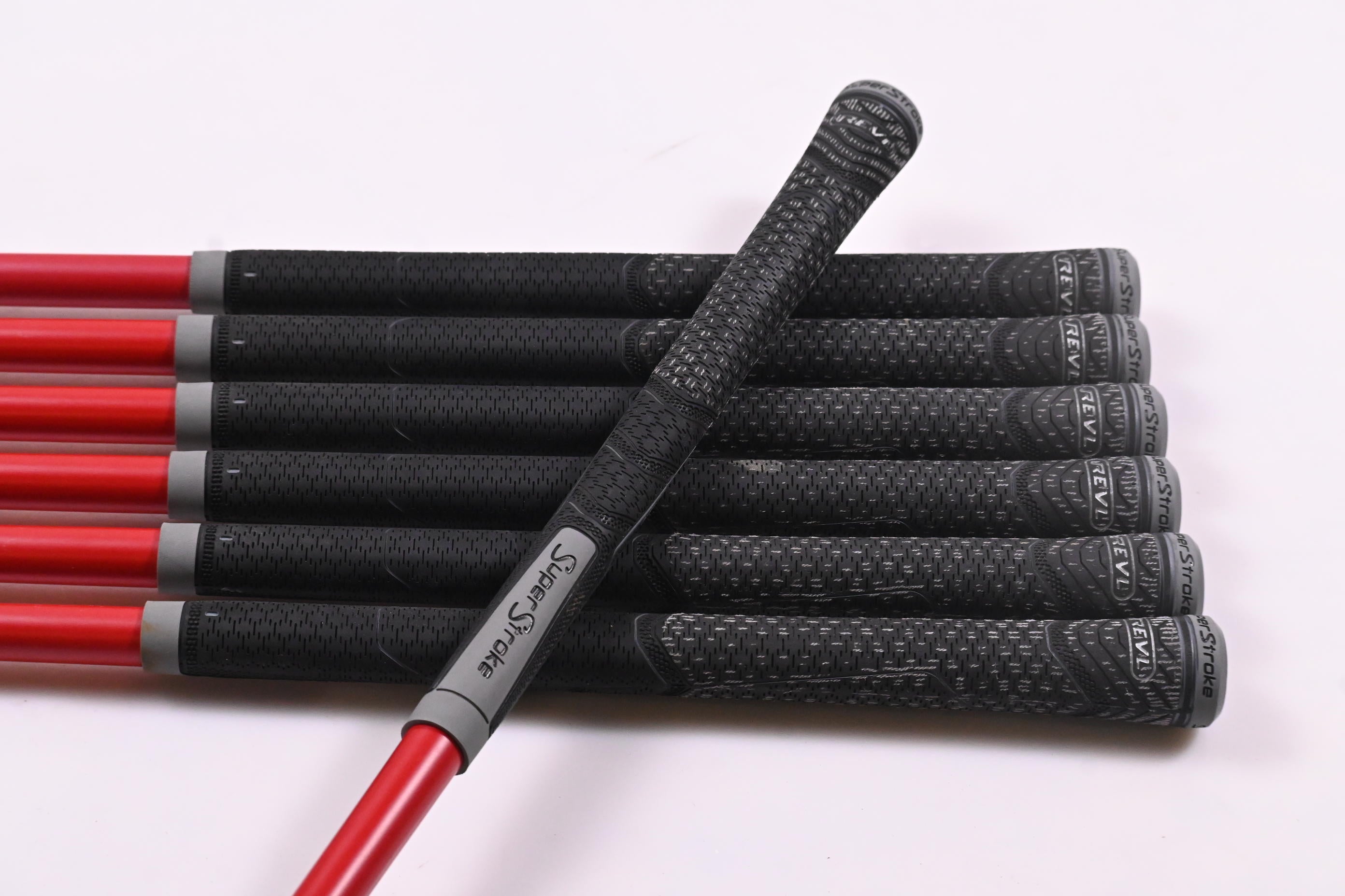 Cobra Aerojet One Length Irons / 5-PW+GW / Regular Flex KBS PGI 75 Shafts