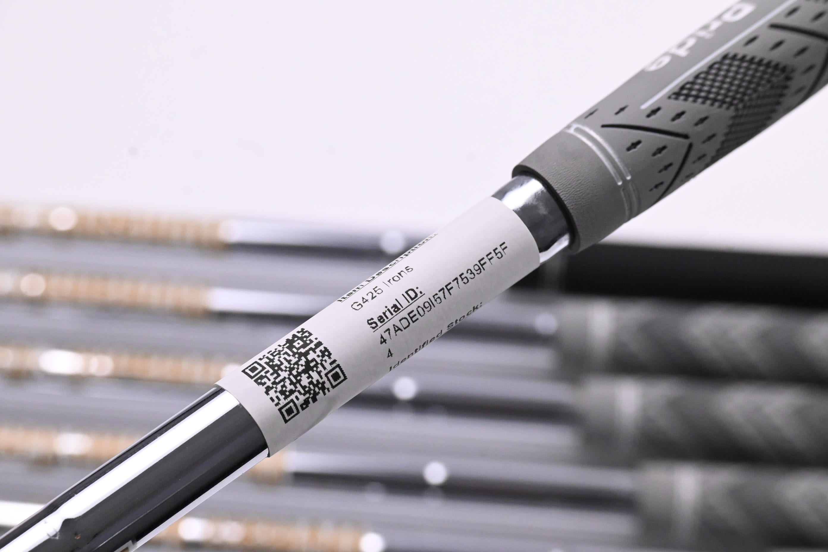 Ping G425 Irons / 5-PW / Orange Dot / Regular Flex Dynamic Gold 105 R300 Shafts