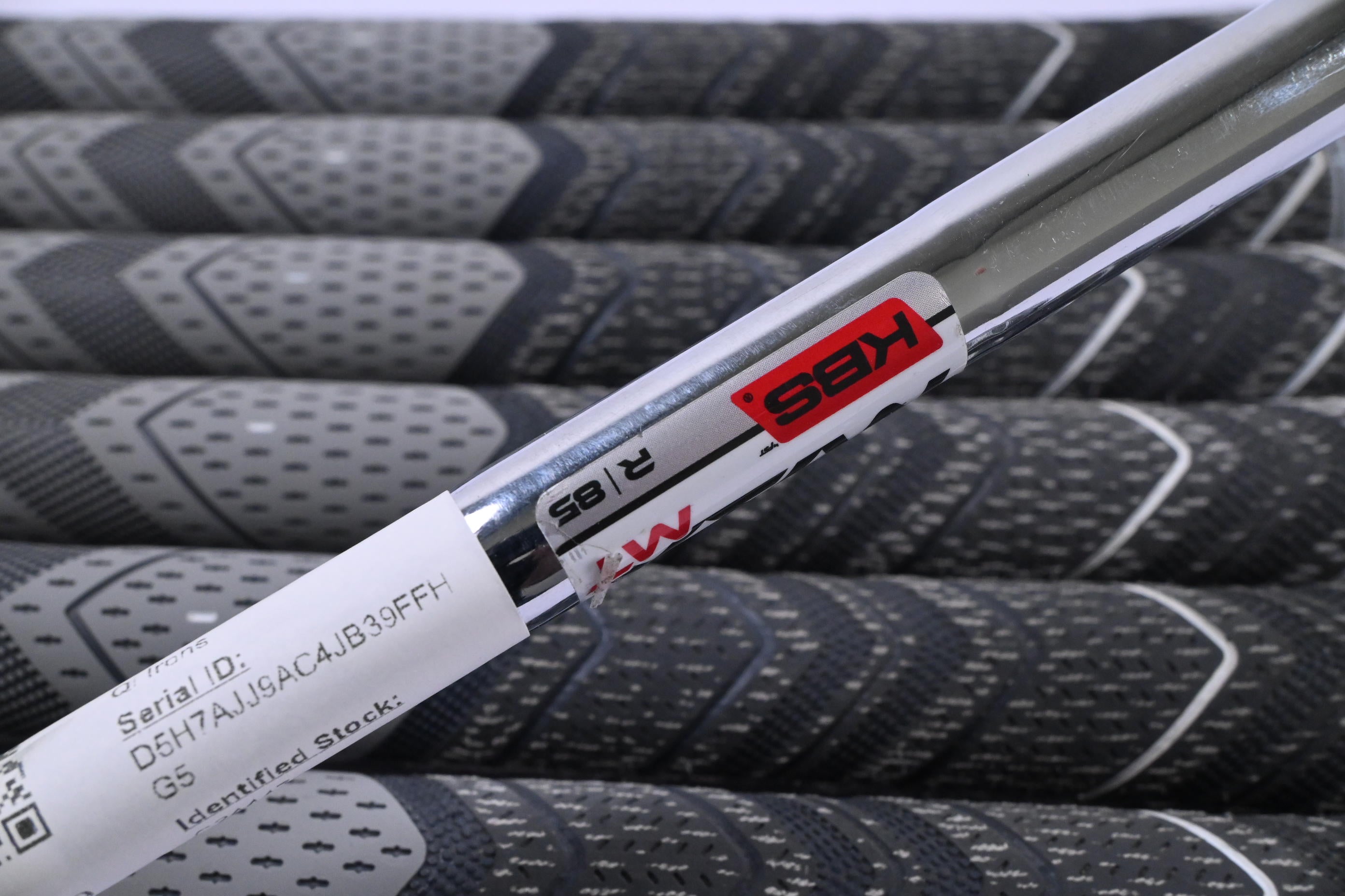 Taylormade Qi Irons / 5-PW+GW / Regular Flex KBS Max MT 85 Shafts