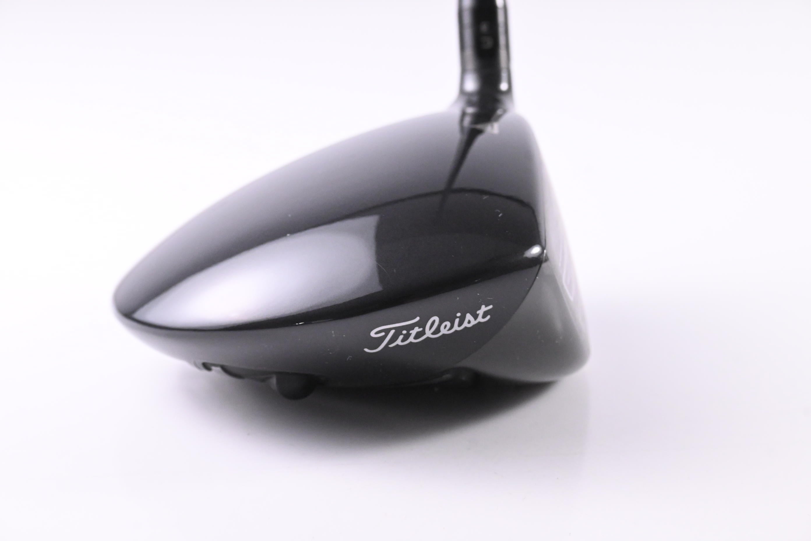 Titleist 917 D2 Driver / 12 Degree / Regular Flex Diamana M+ Red 50 Shaft
